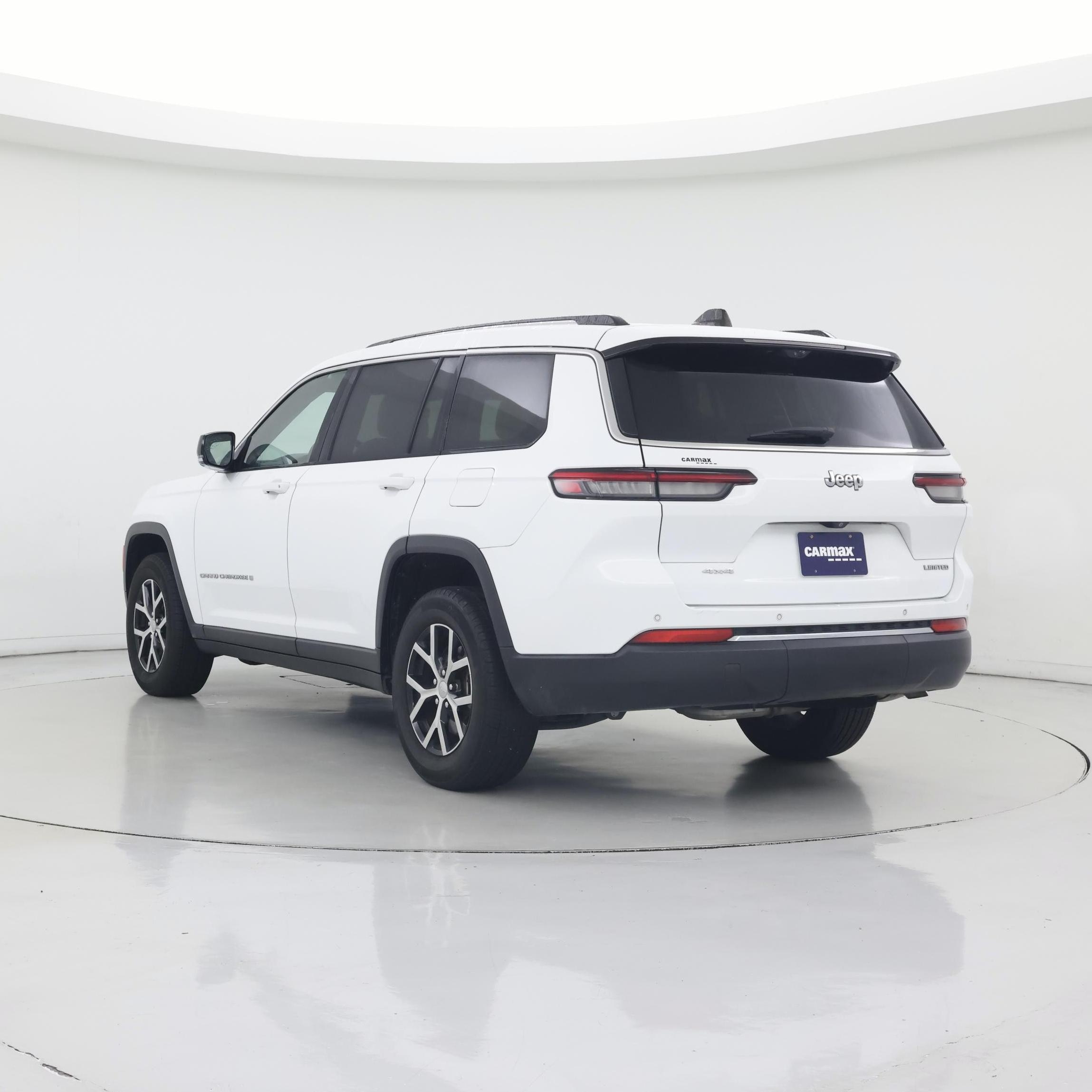 Thumbnail: 2023 Jeep Grand Cherokee L - 2
