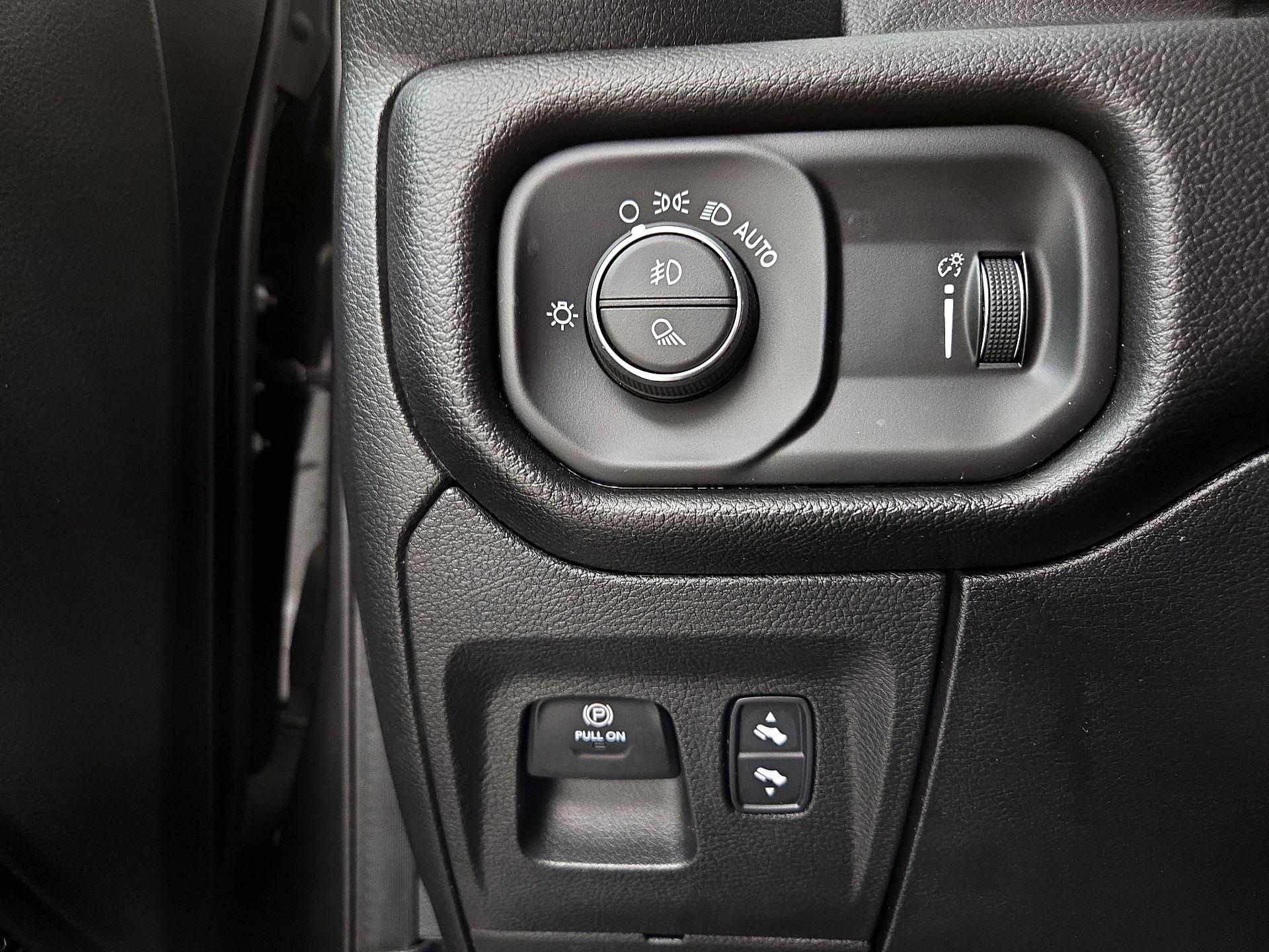 Thumbnail: 2023 RAM 1500 - 13