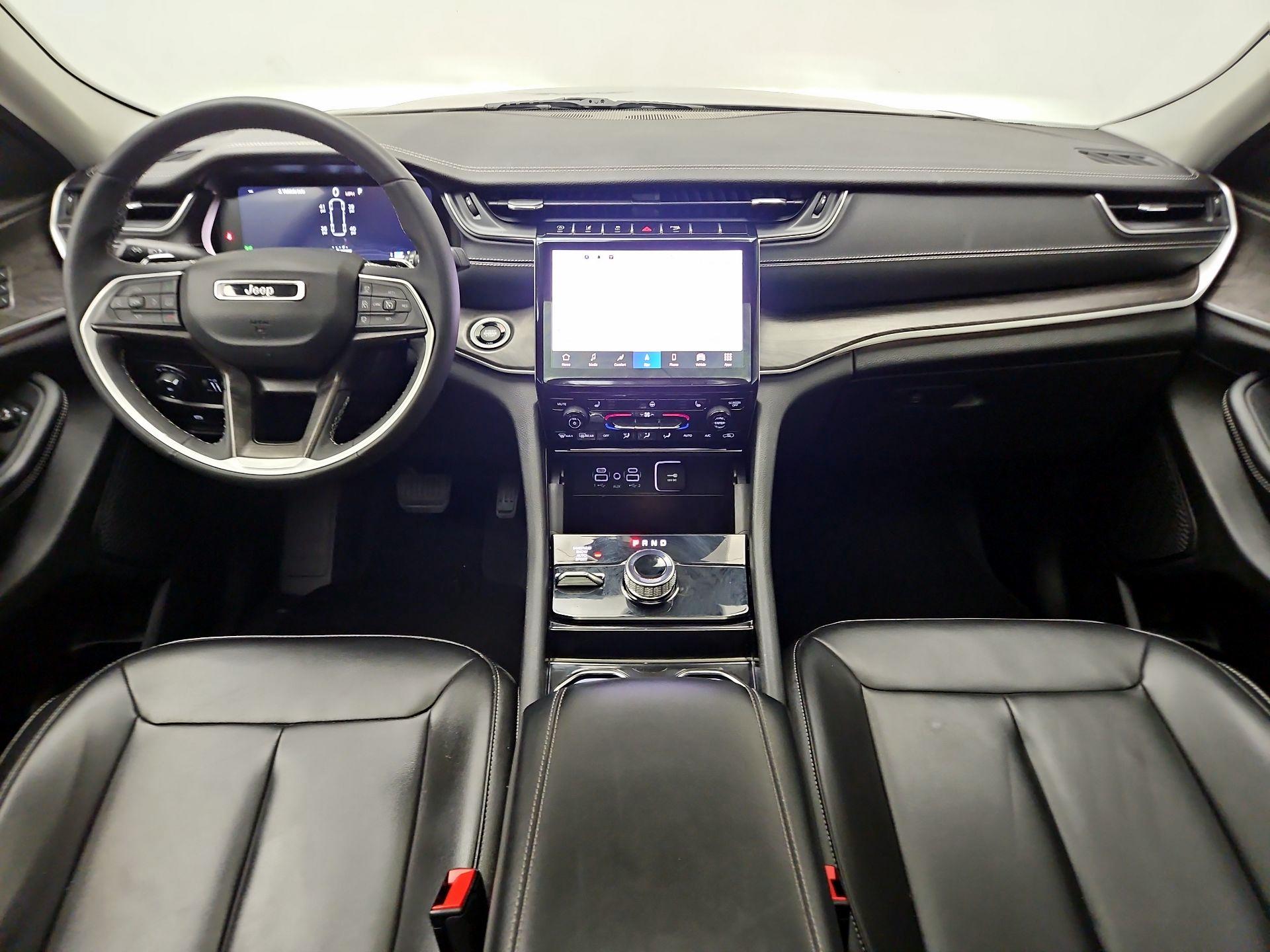 Thumbnail: 2023 Jeep Grand Cherokee L - 9