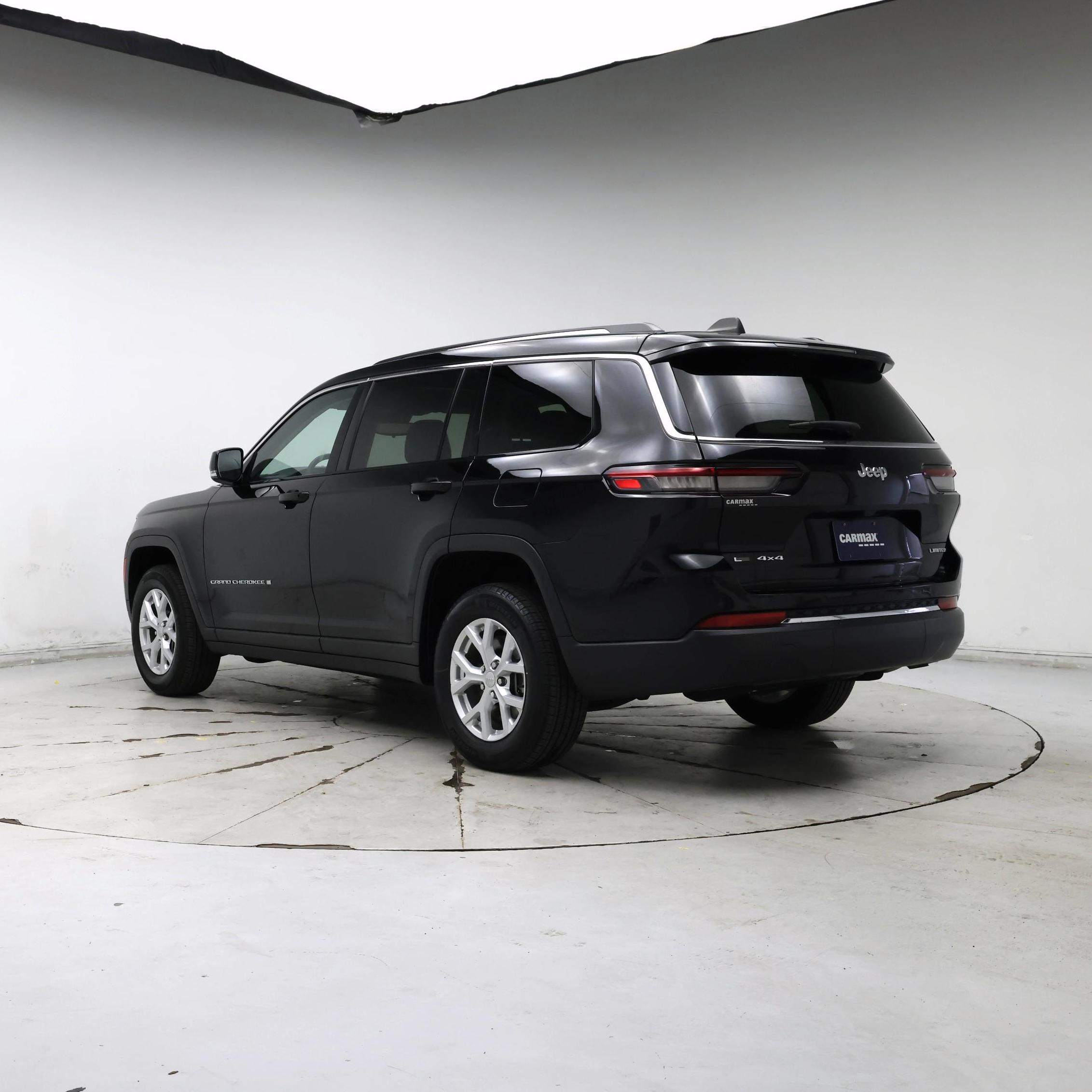 Thumbnail: 2023 Jeep Grand Cherokee L - 2