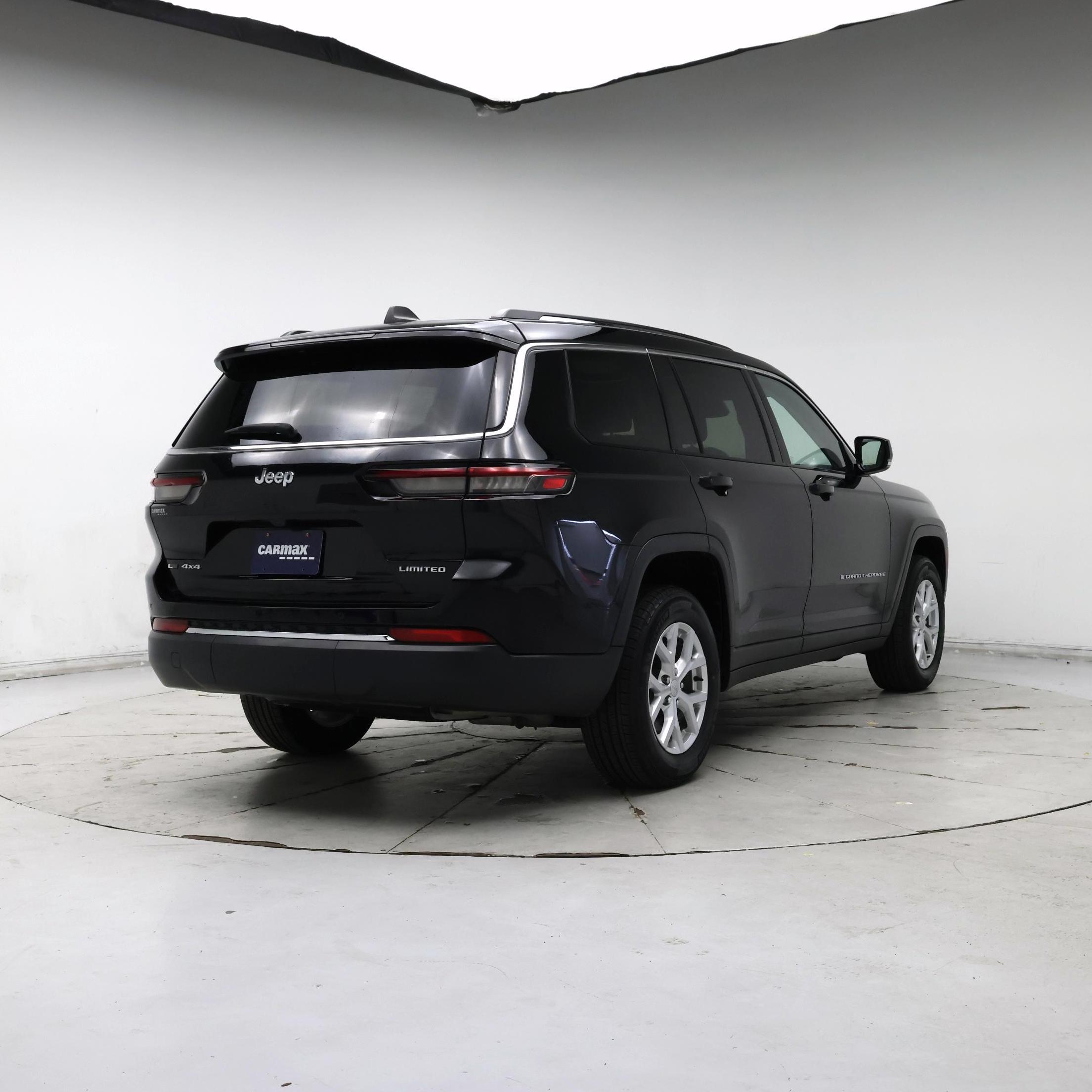 Thumbnail: 2023 Jeep Grand Cherokee L - 8