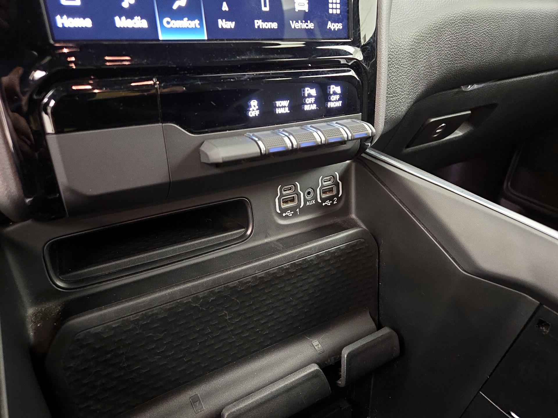 Thumbnail: 2023 RAM 1500 - 19