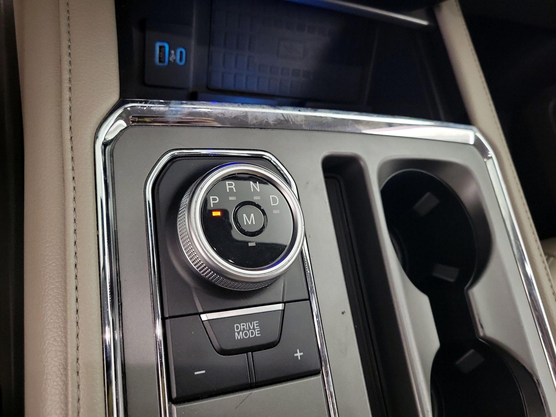 Thumbnail: 2021 Ford Expedition - 18