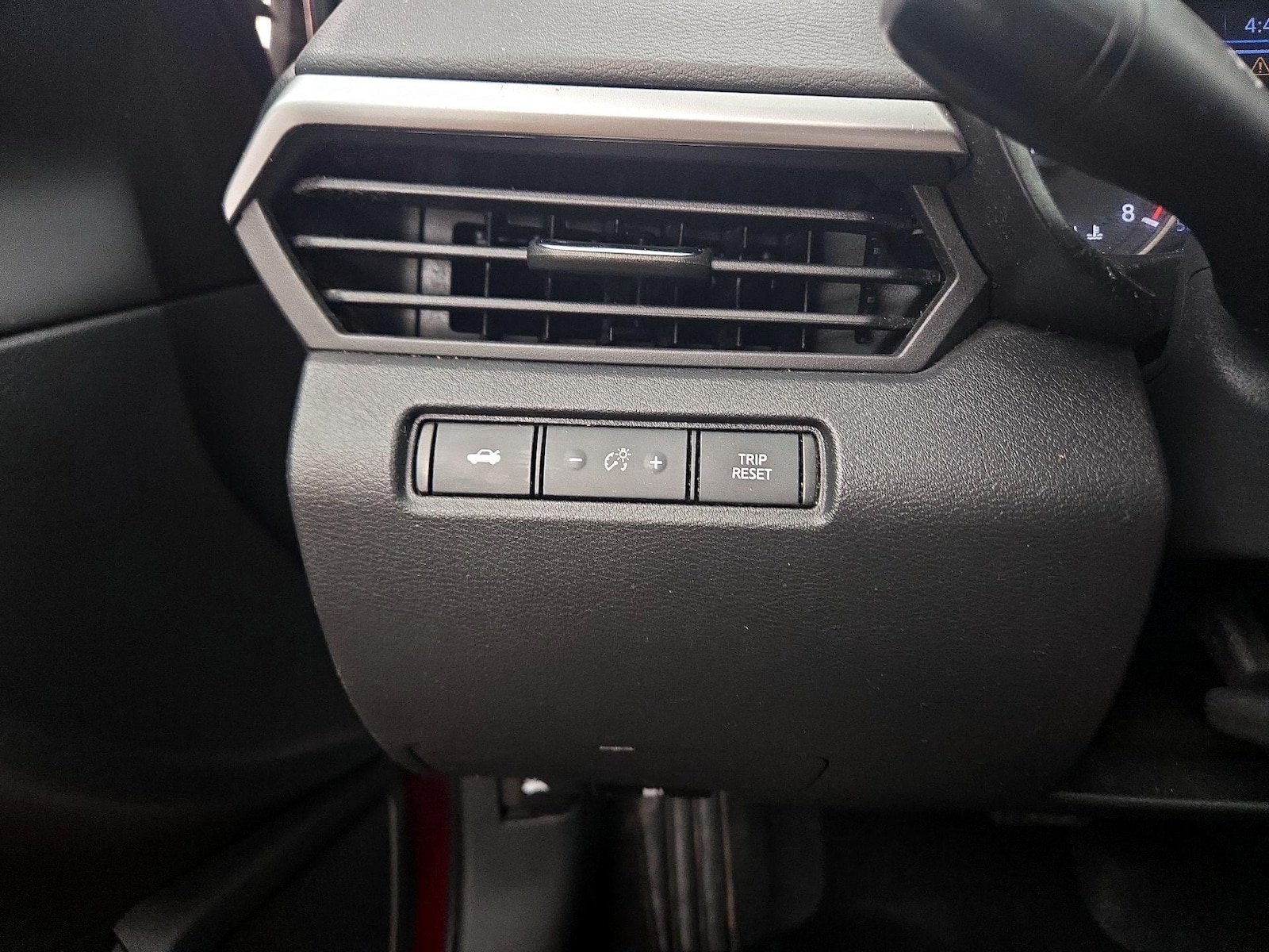 2021 Nissan Altima SR - Photo 14
