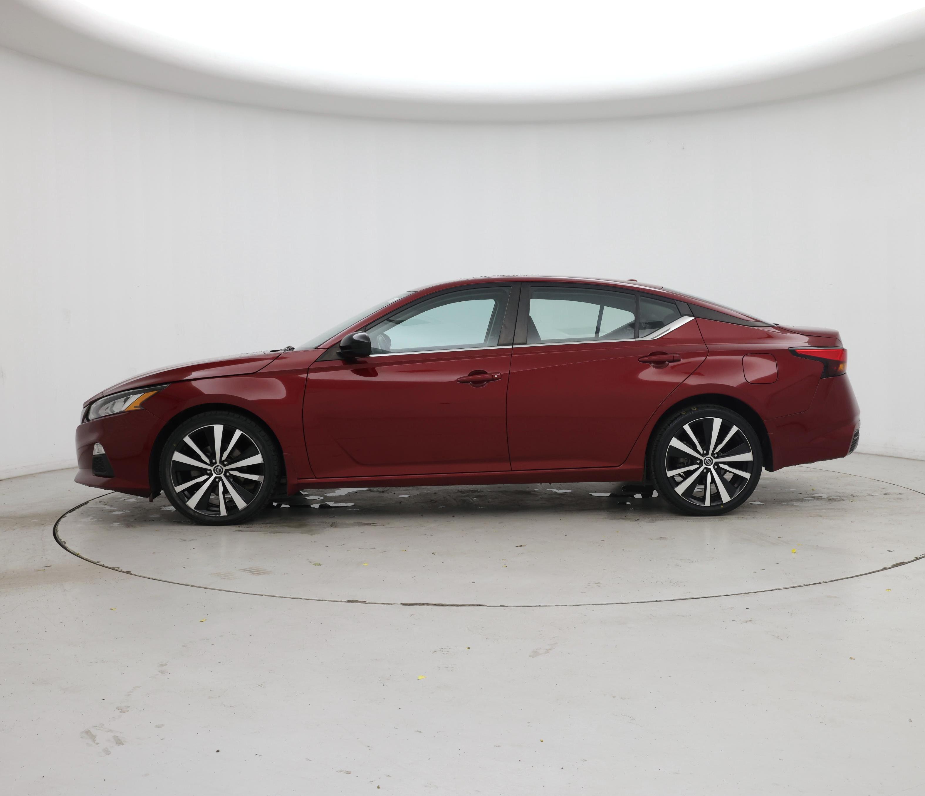Thumbnail: 2021 Nissan Altima - 3