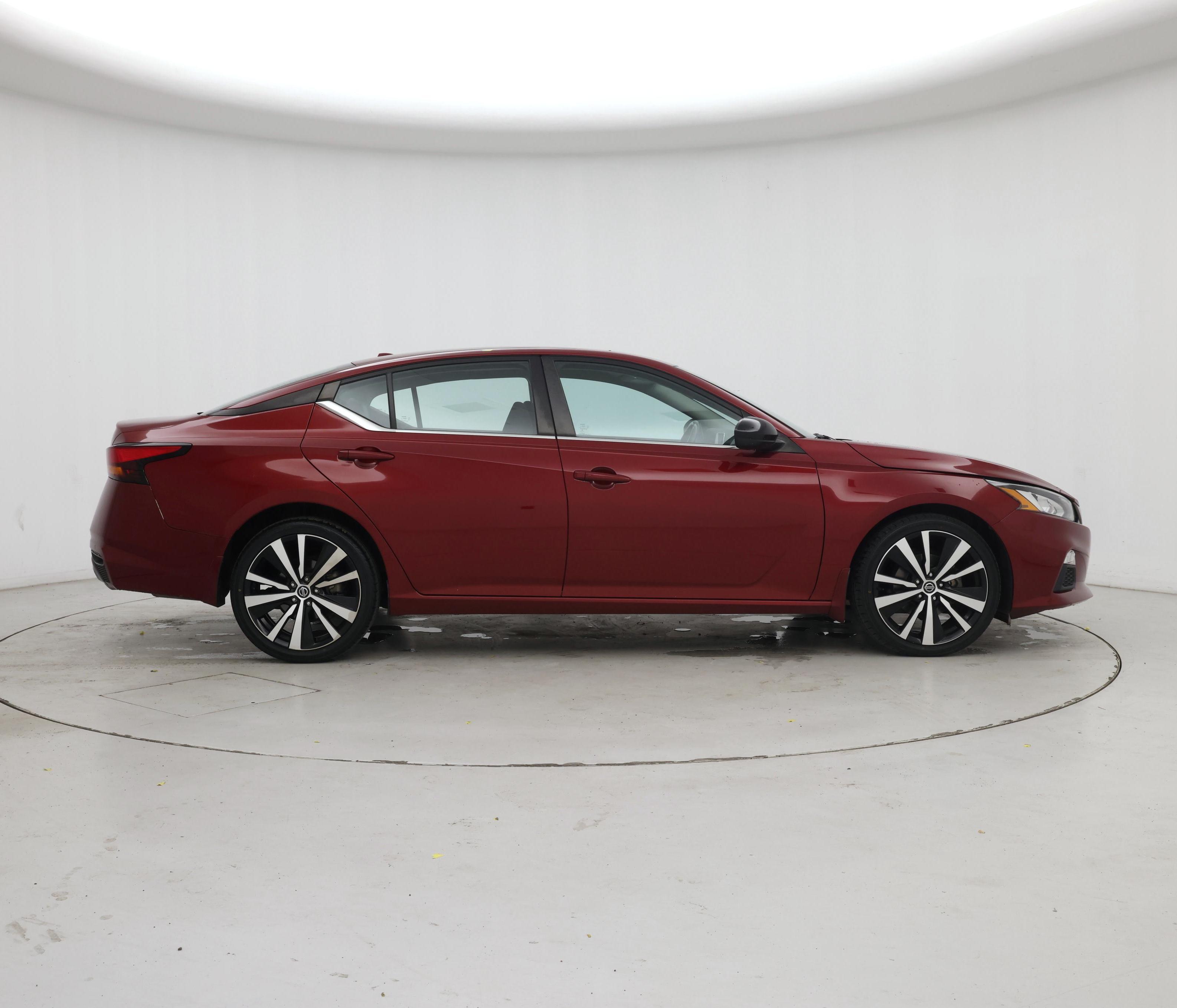 Thumbnail: 2021 Nissan Altima - 7