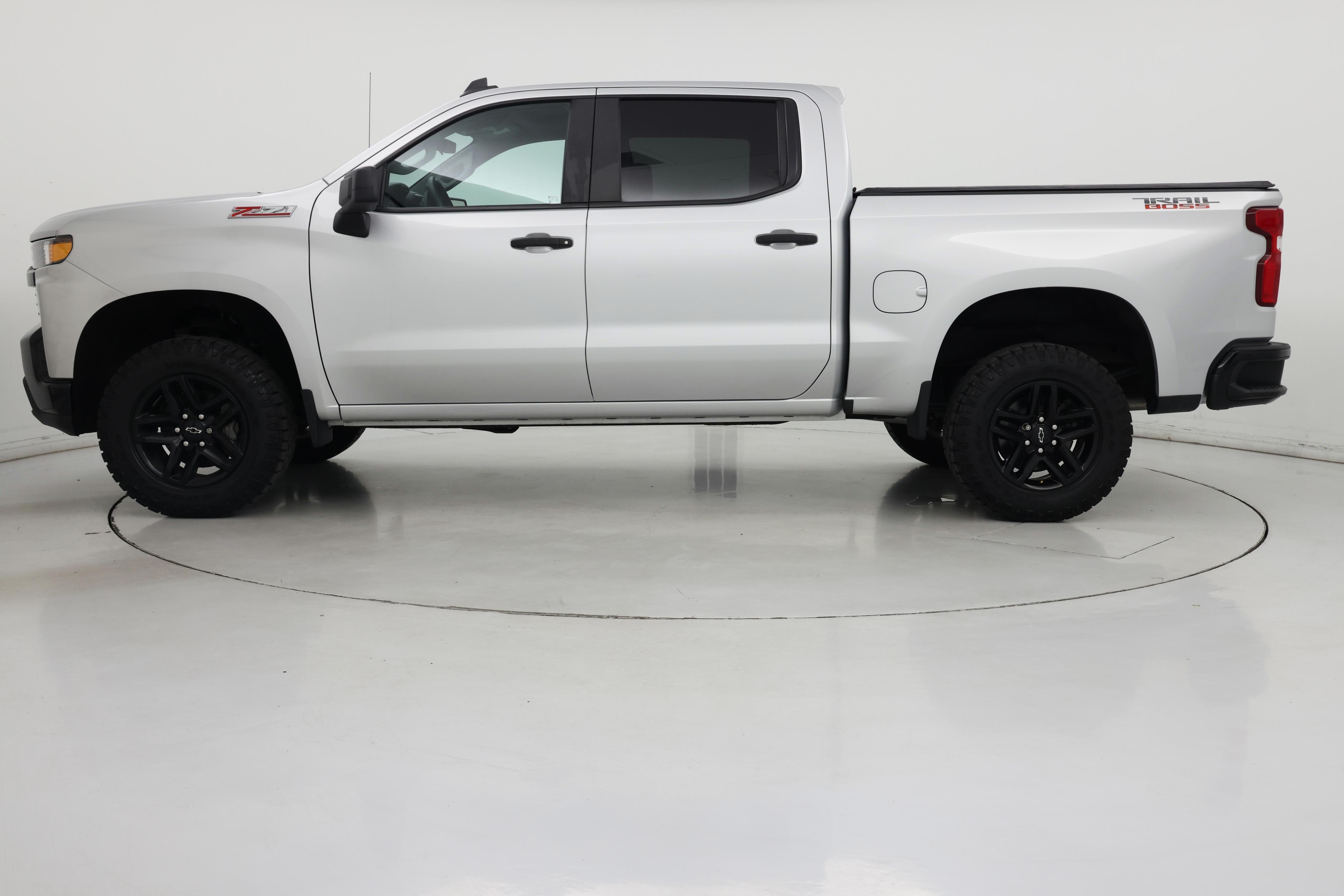Thumbnail: 2021 Chevrolet Silverado 1500 - 3