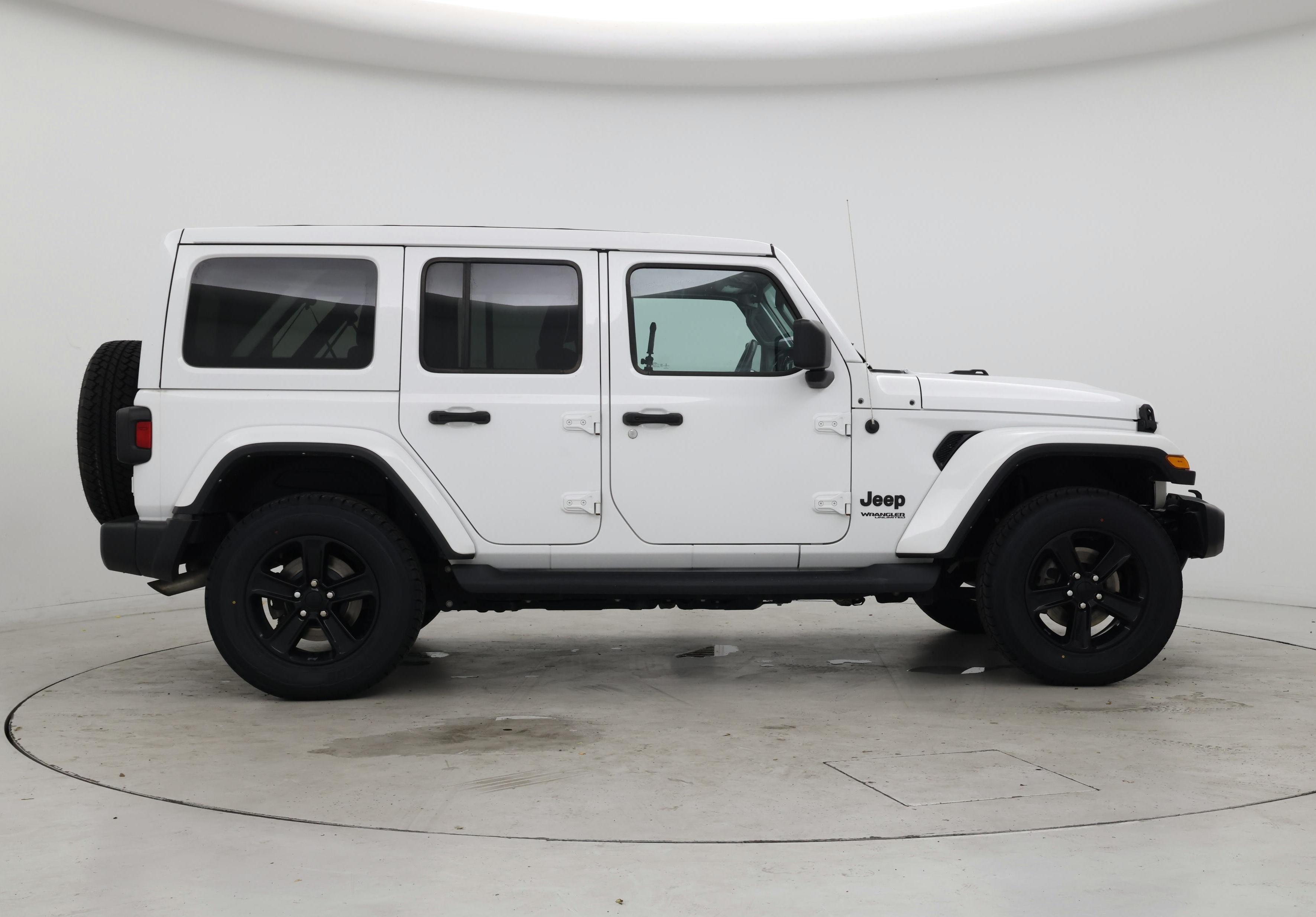 Thumbnail: 2022 Jeep Wrangler - 7