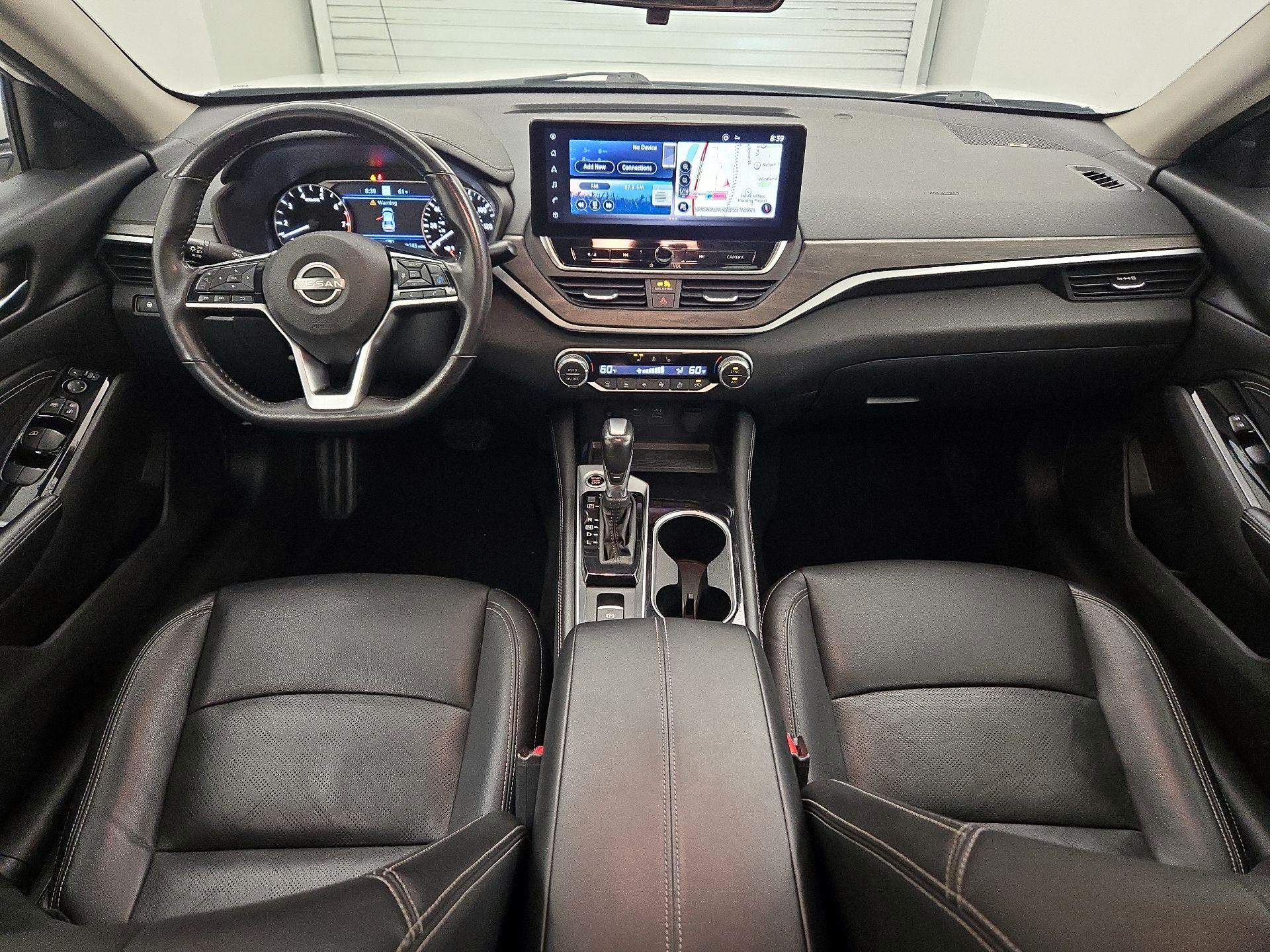 Thumbnail: 2023 Nissan Altima - 9