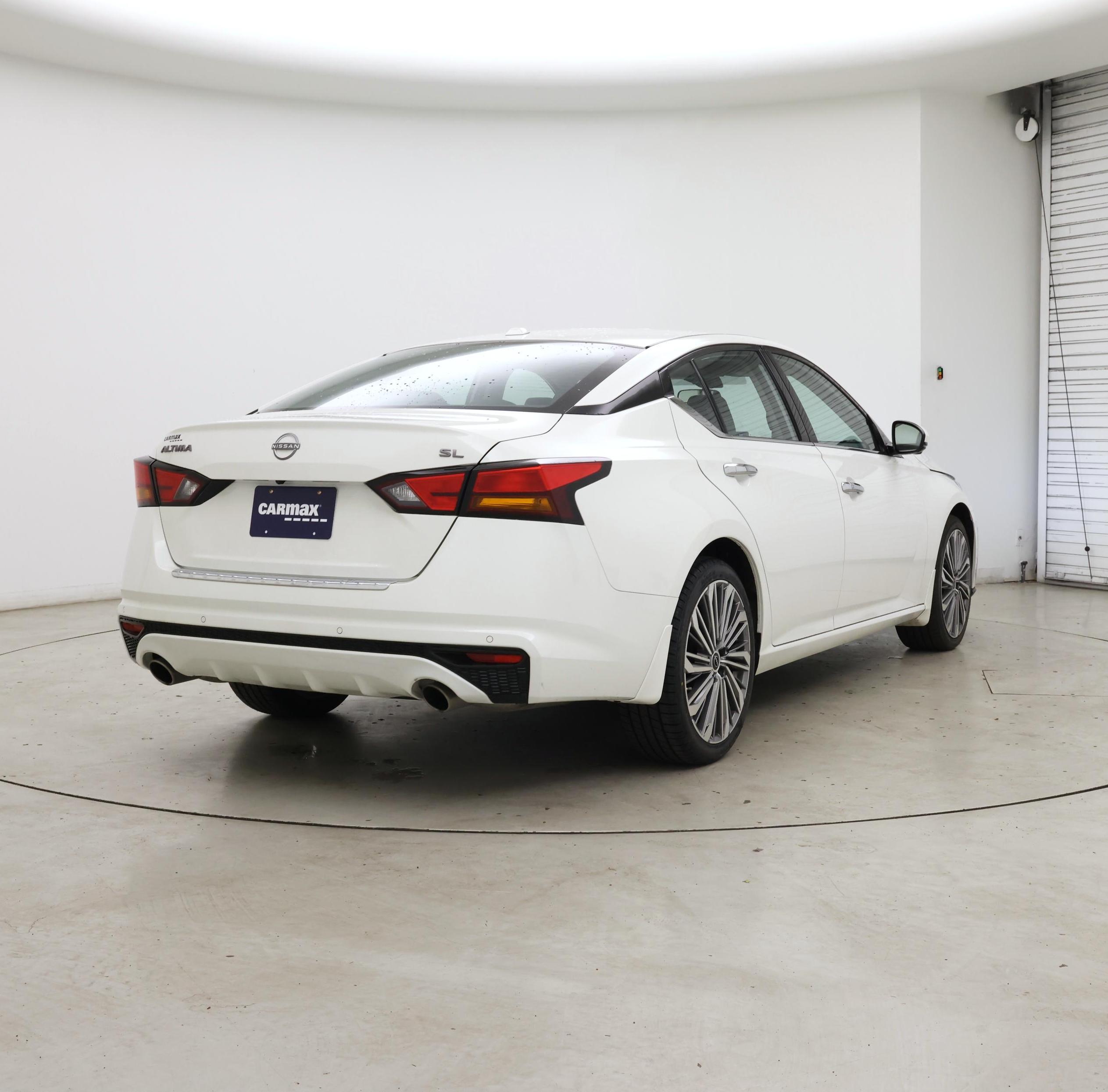 Thumbnail: 2023 Nissan Altima - 8