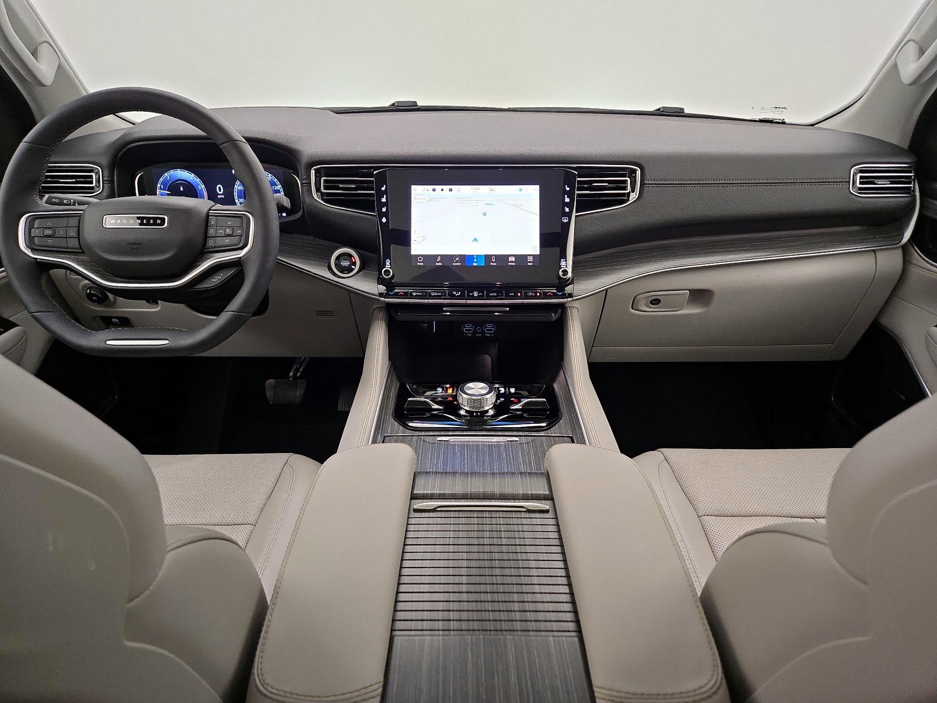 Thumbnail: 2023 Jeep Wagoneer - 9