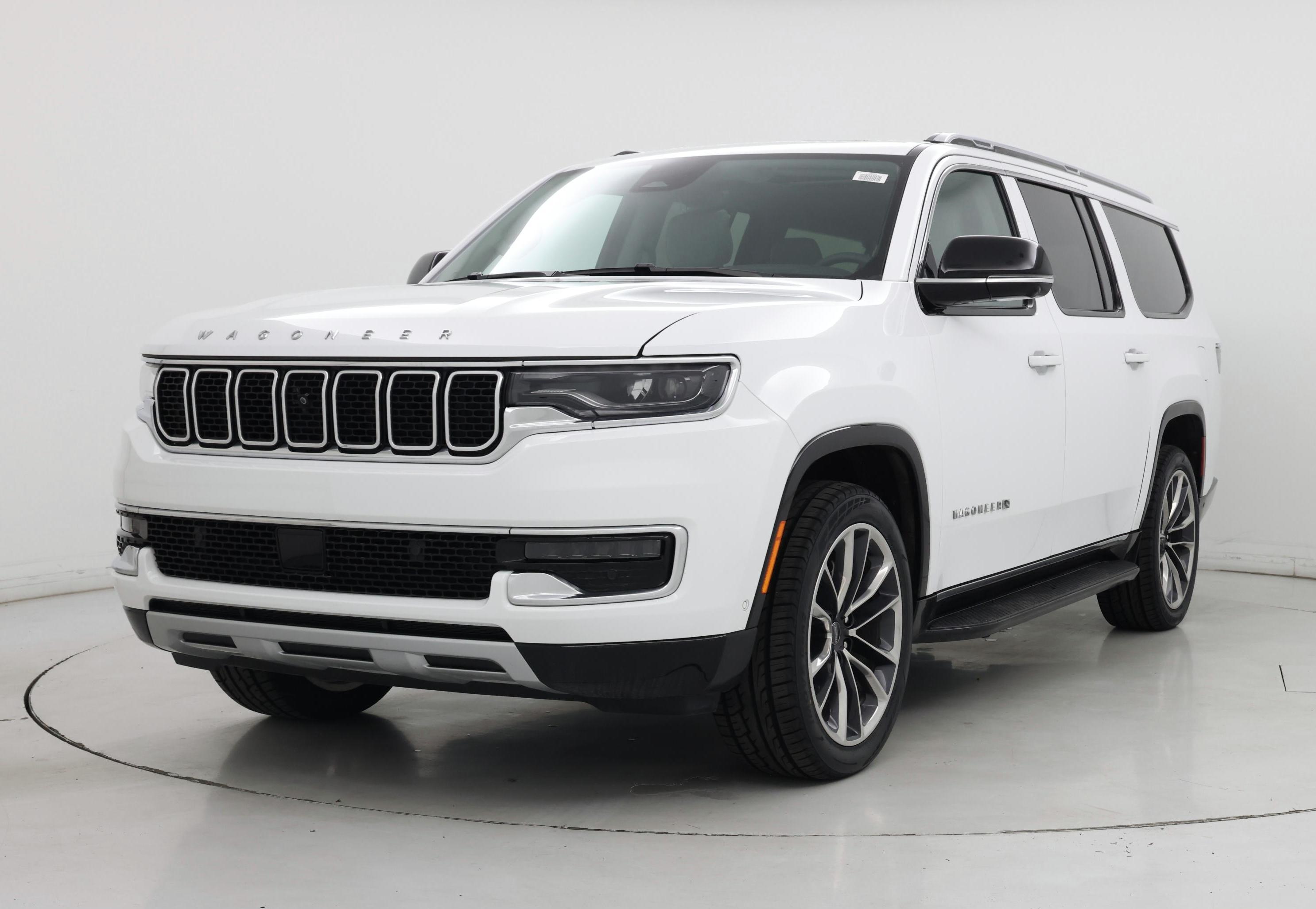Thumbnail: 2023 Jeep Wagoneer - 4