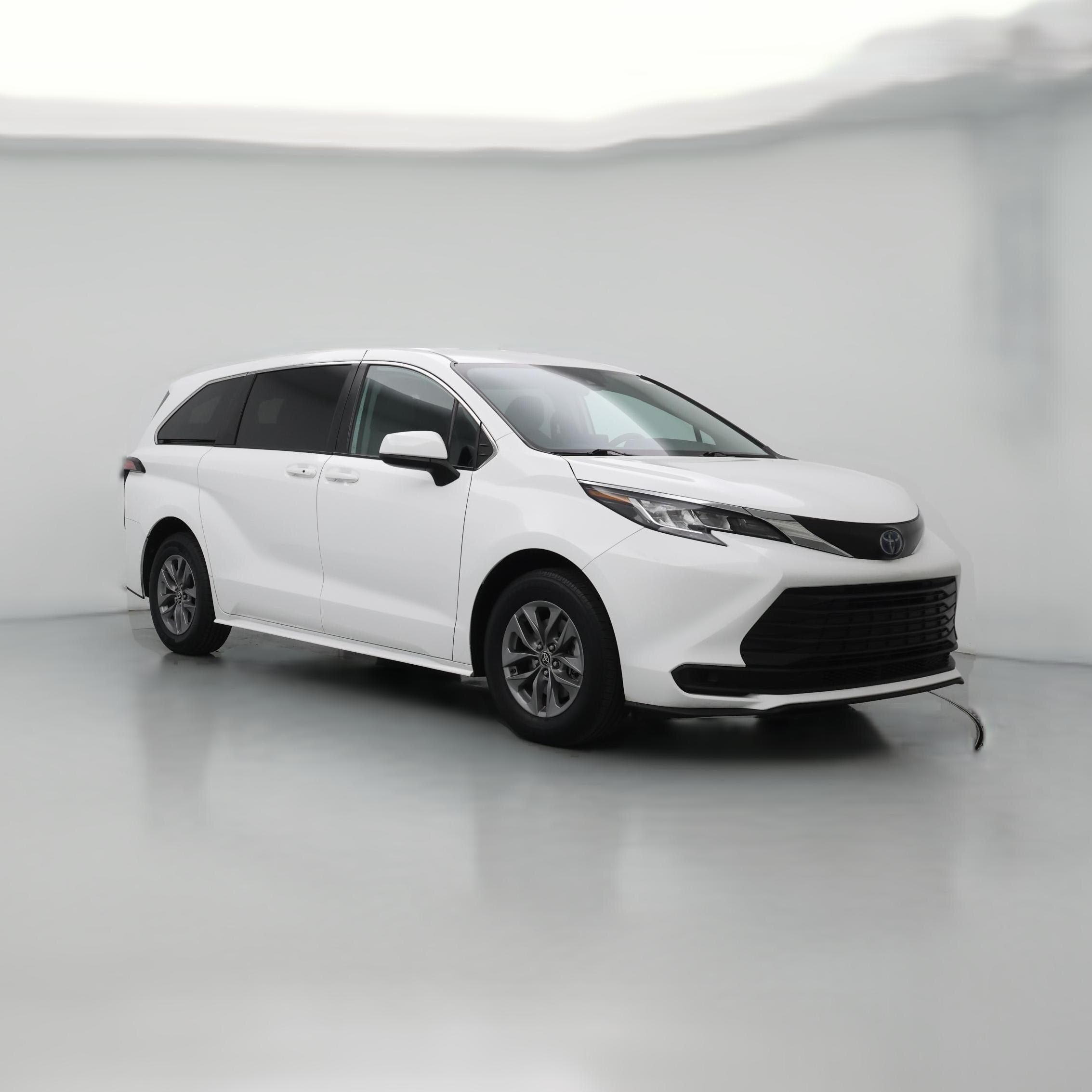 Thumbnail: 2022 Toyota Sienna - 1