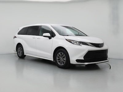 2022 Toyota Sienna Hybrid LE