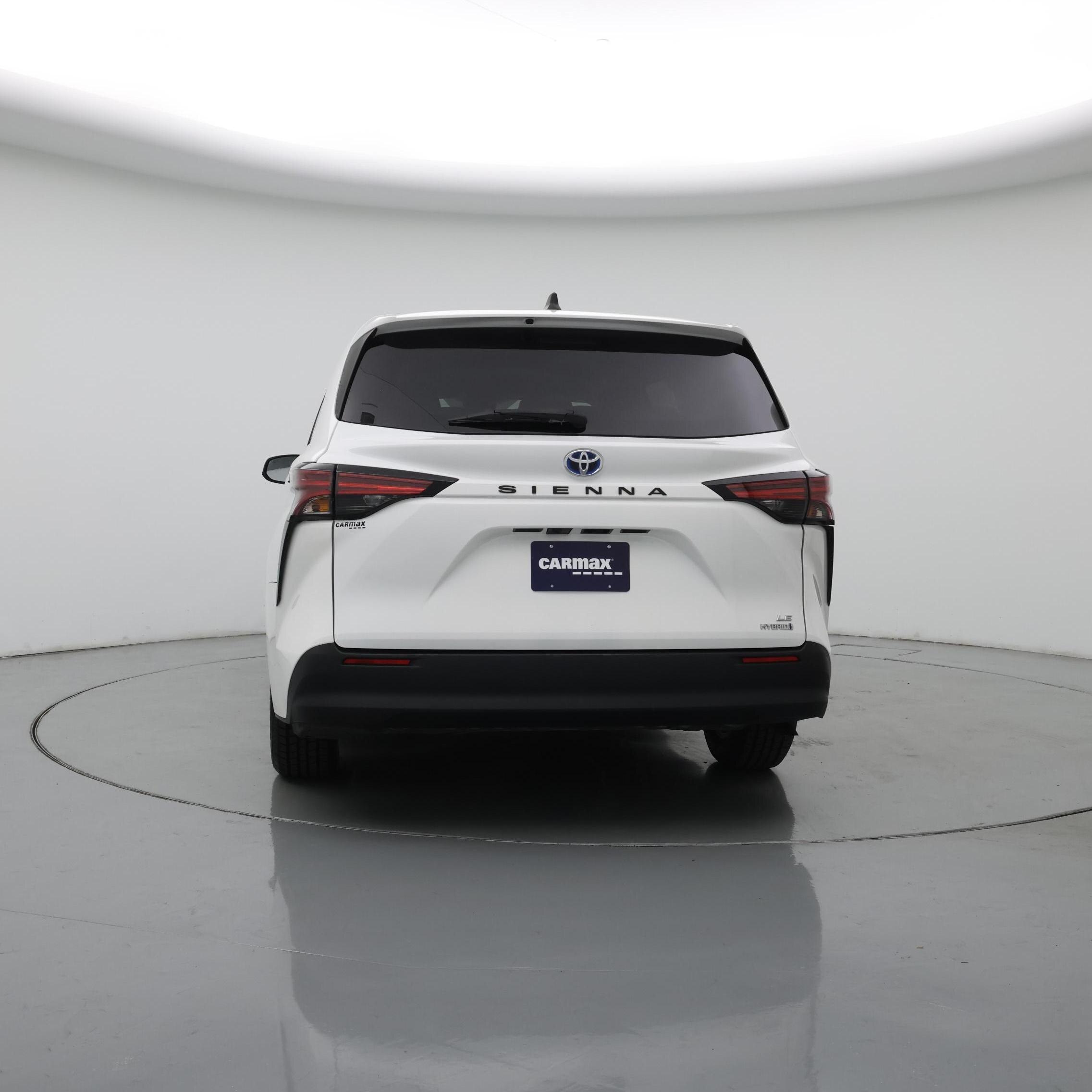 Thumbnail: 2022 Toyota Sienna - 6
