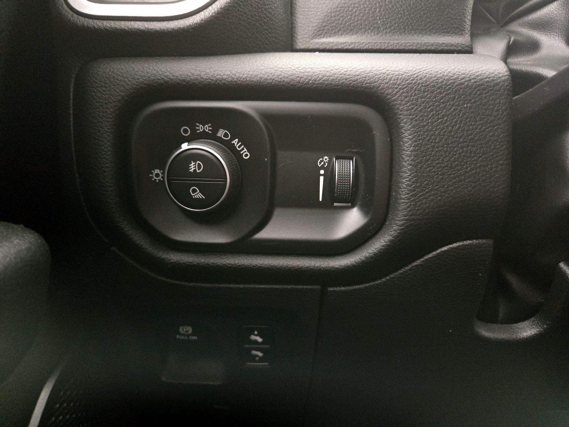 Thumbnail: 2023 RAM 1500 - 13