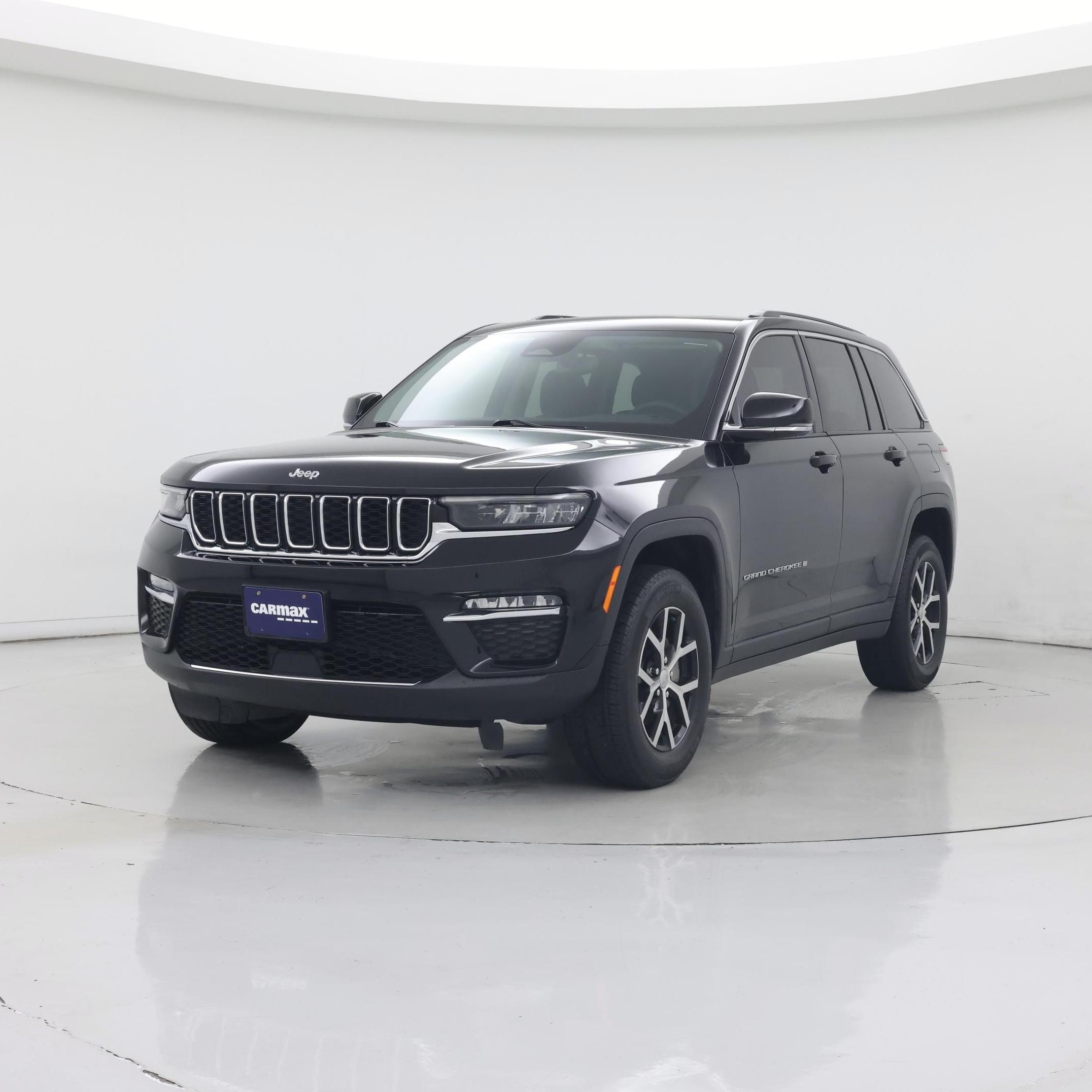 Thumbnail: 2023 Jeep Grand Cherokee - 4