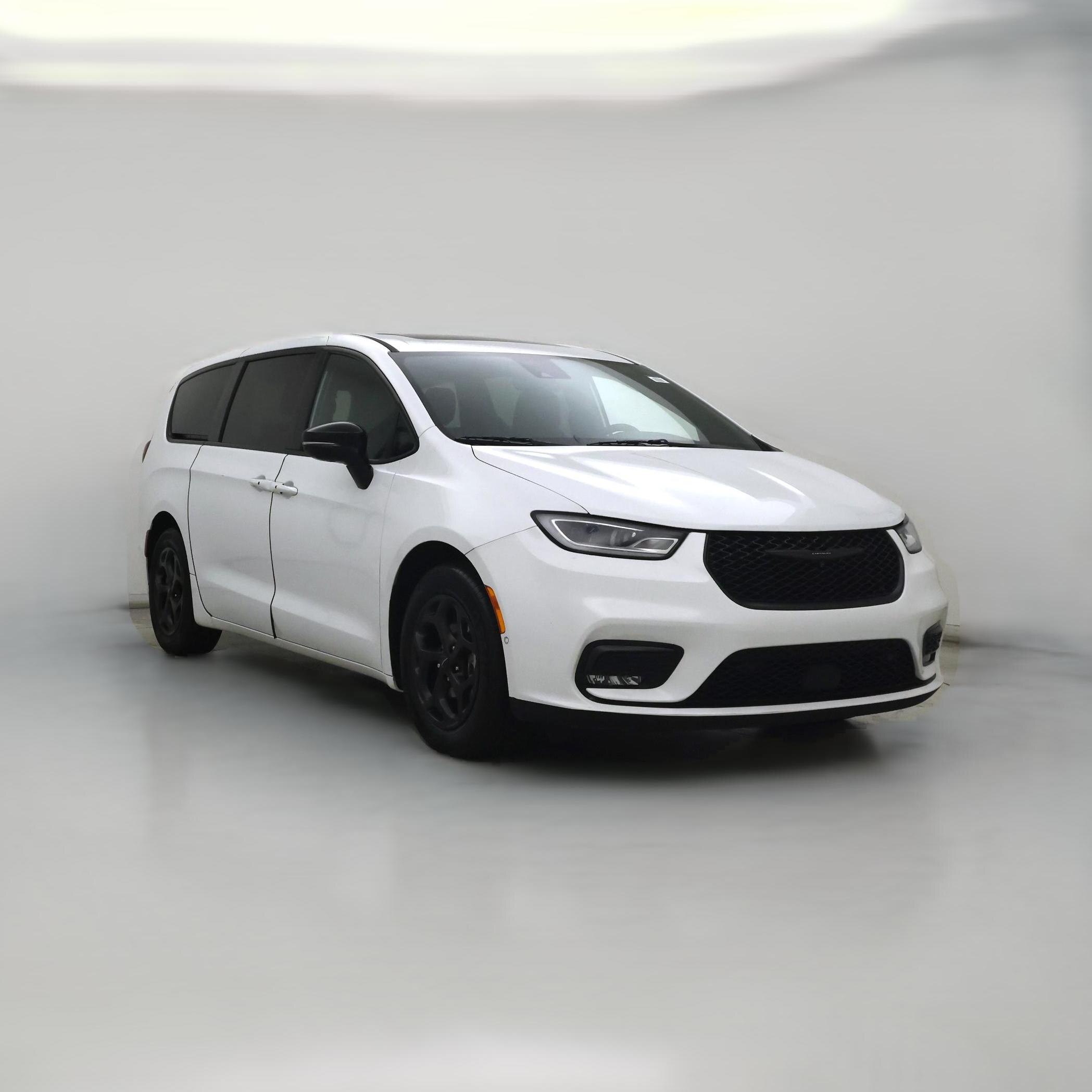 Thumbnail: 2023 Chrysler Pacifica - 1
