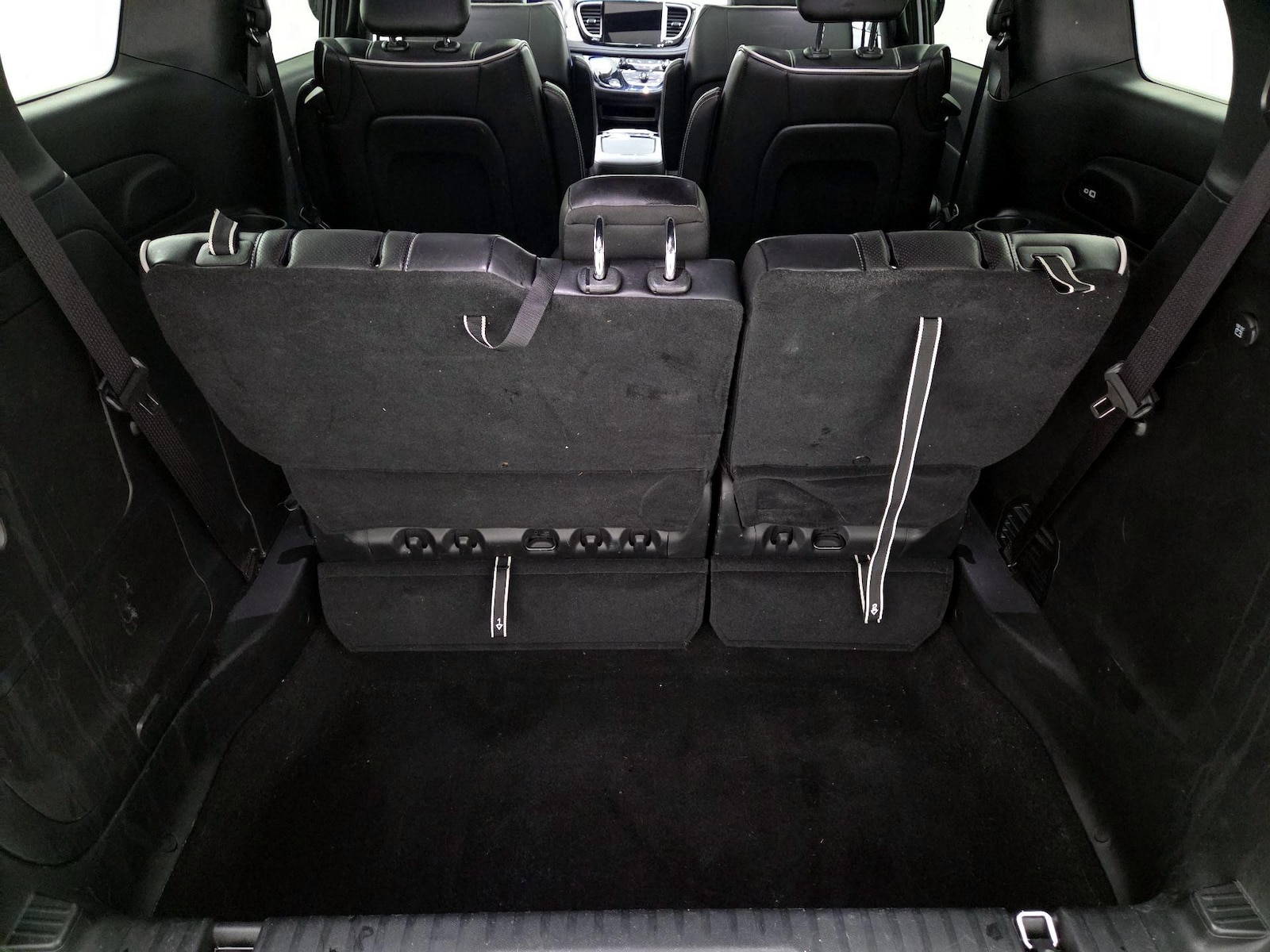 2023 Chrysler Pacifica Hybrid Limited - Photo 23