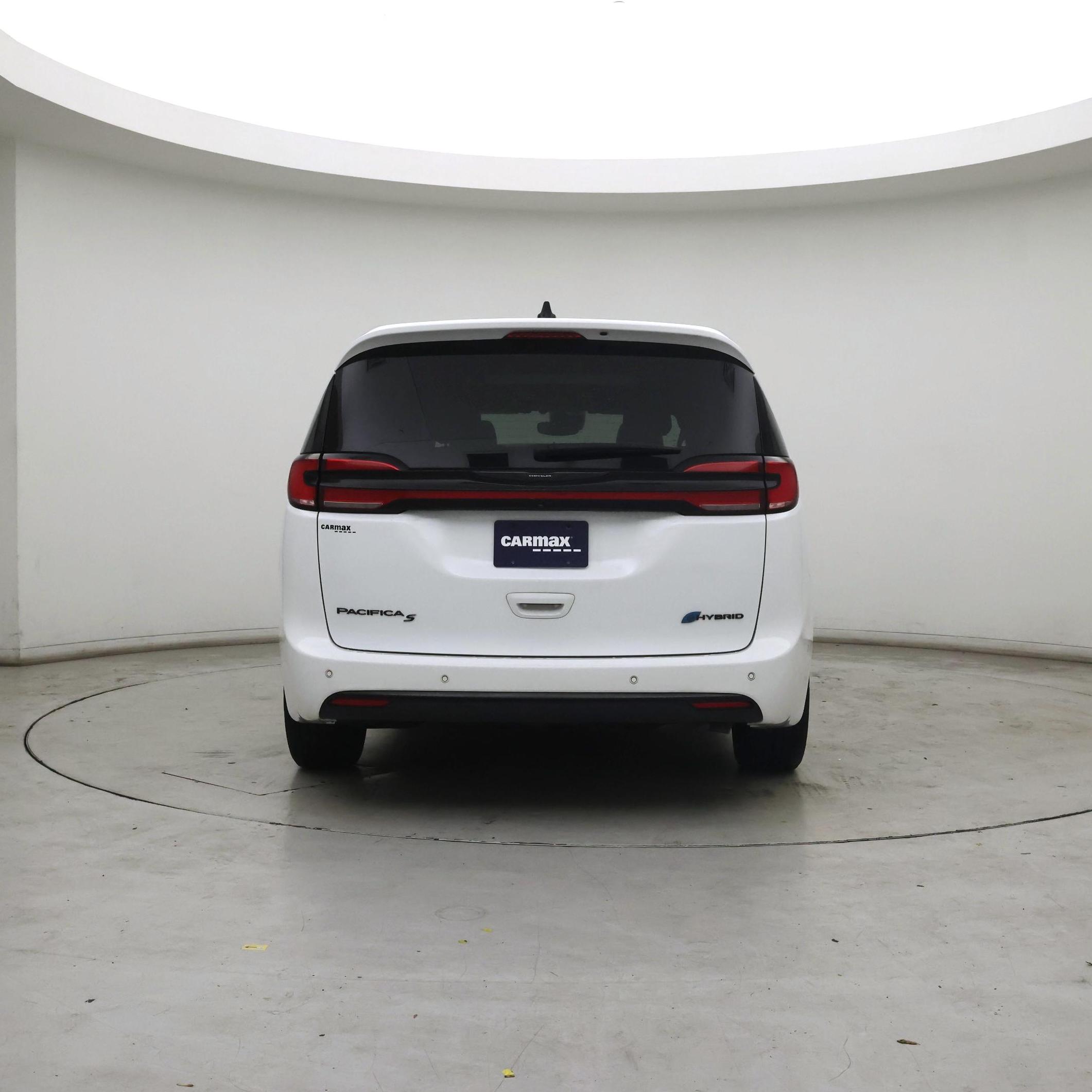 Thumbnail: 2023 Chrysler Pacifica - 6