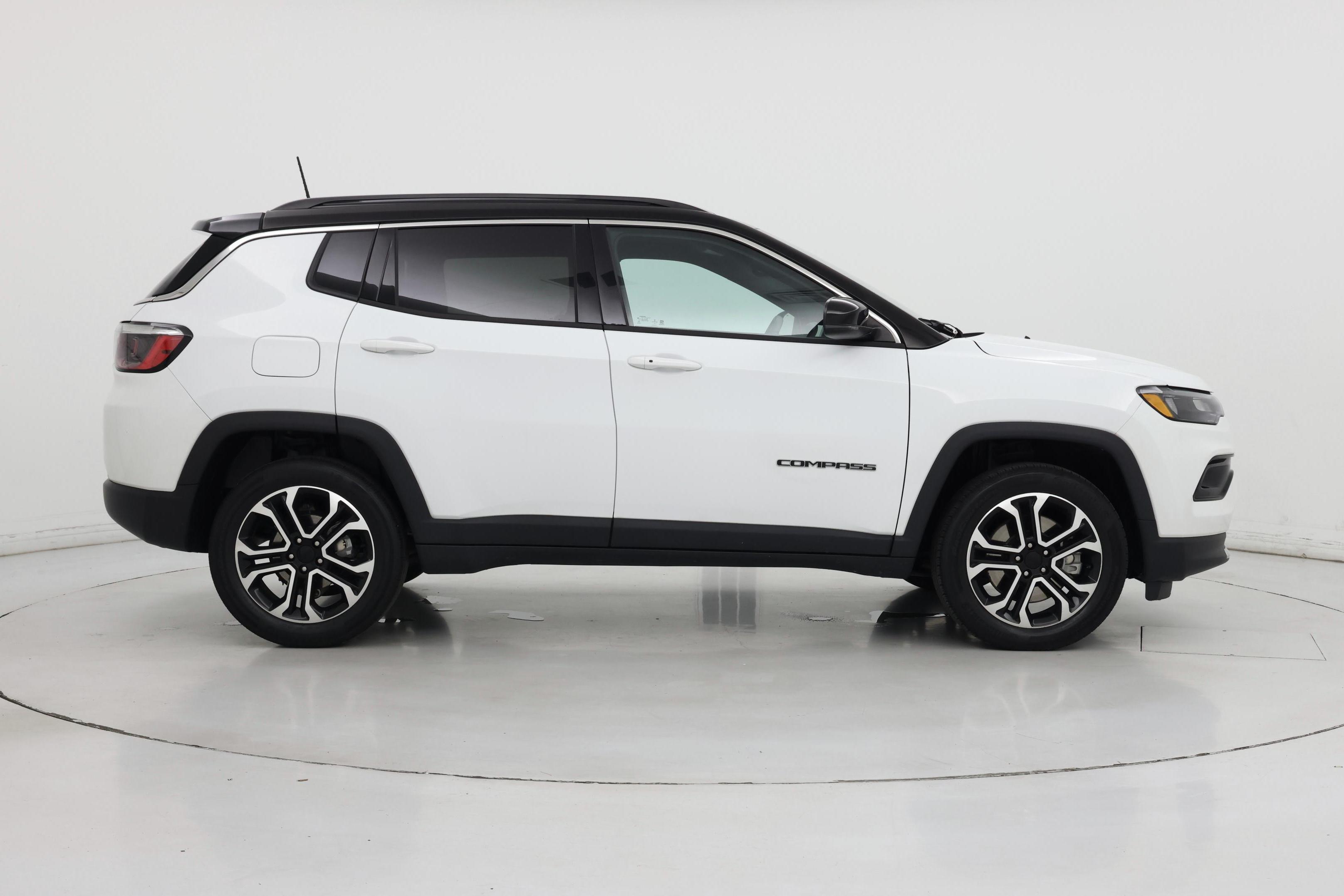 Thumbnail: 2023 Jeep Compass - 7