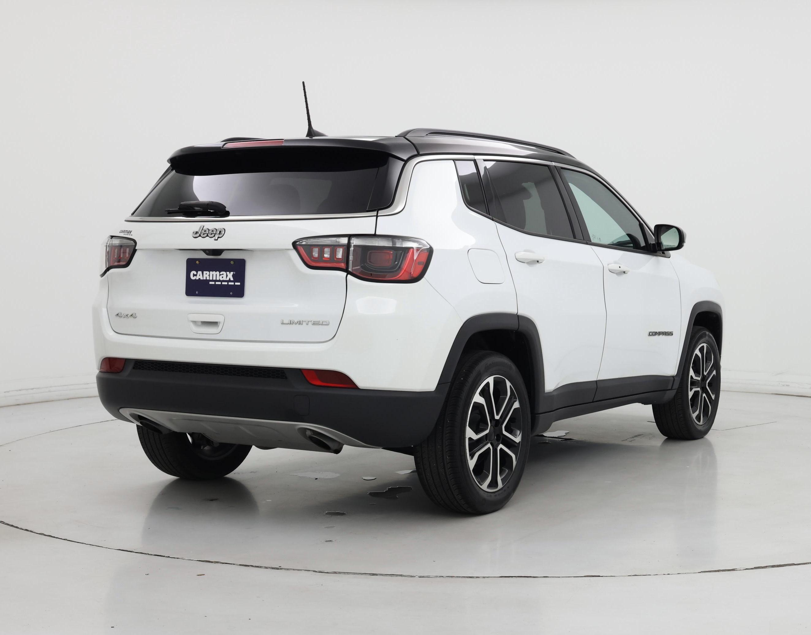 Thumbnail: 2023 Jeep Compass - 8