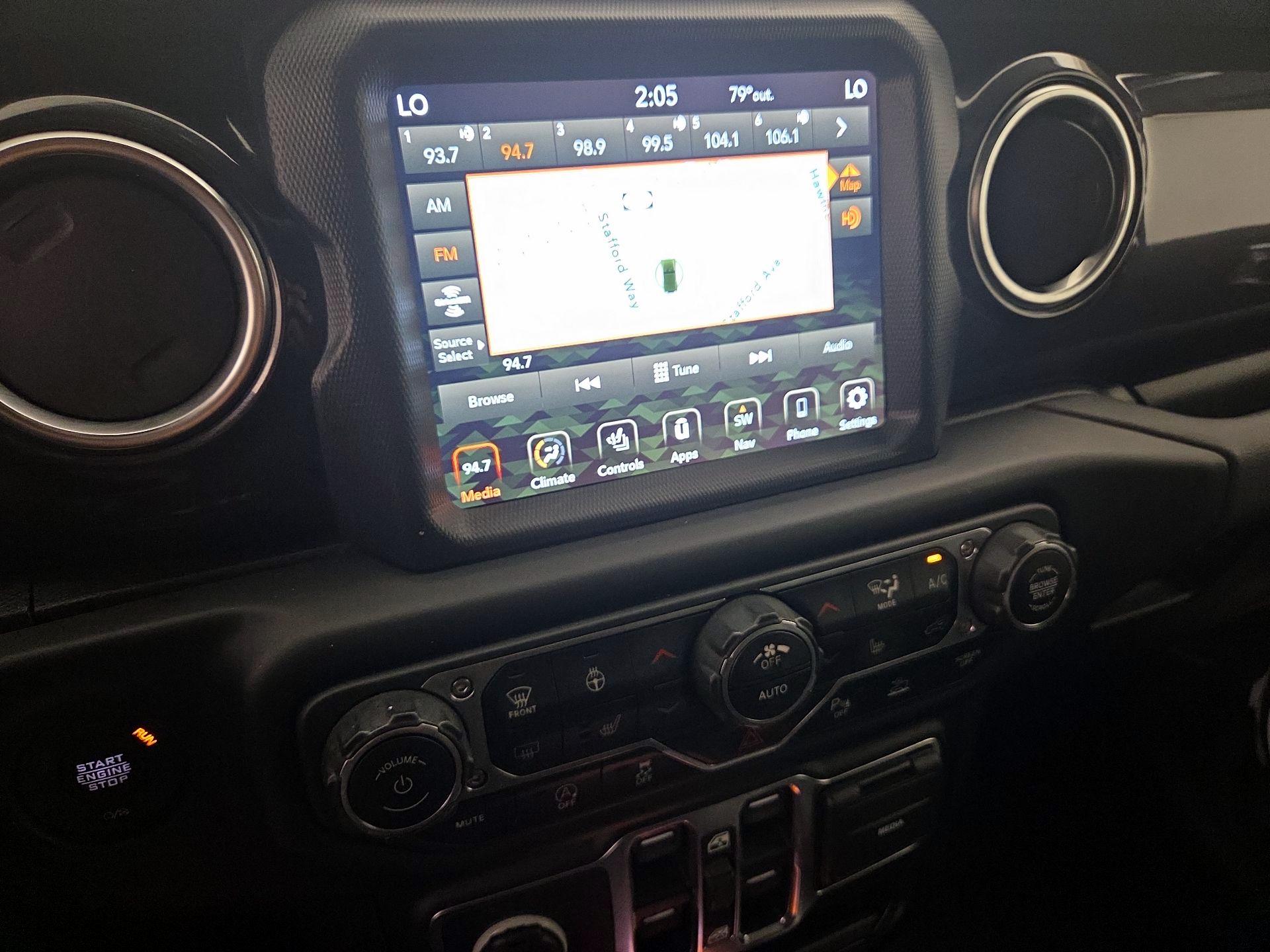 Thumbnail: 2021 Jeep Wrangler - 15