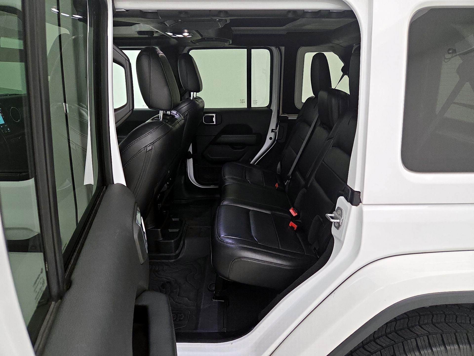Thumbnail: 2021 Jeep Wrangler - 19