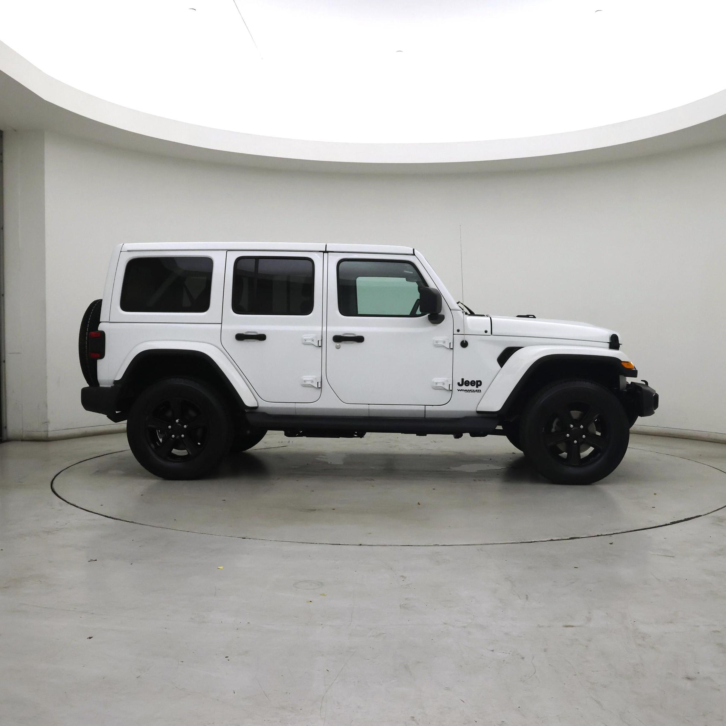 Thumbnail: 2021 Jeep Wrangler - 7