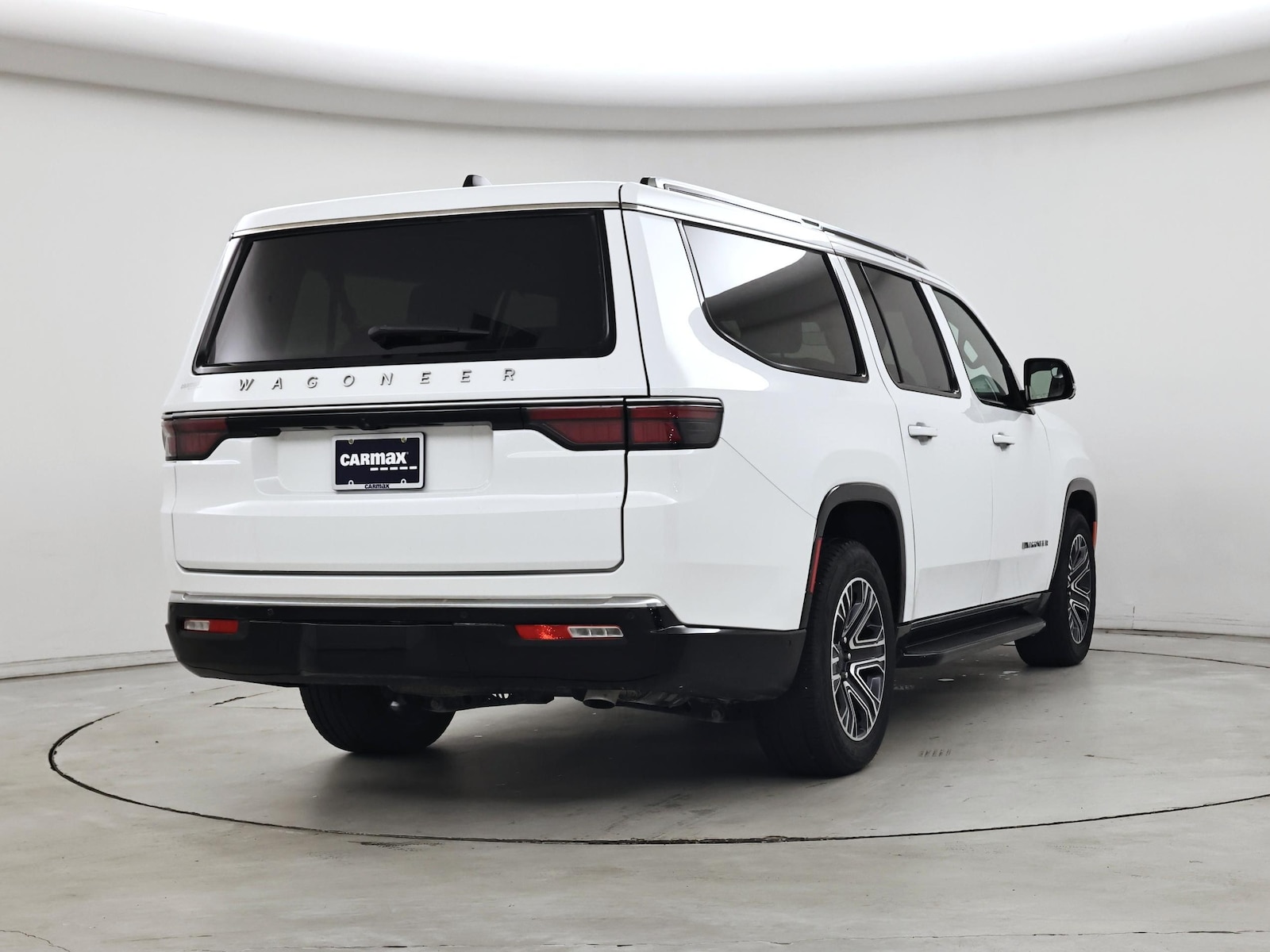 2024 Jeep Wagoneer L Series I - Photo 9
