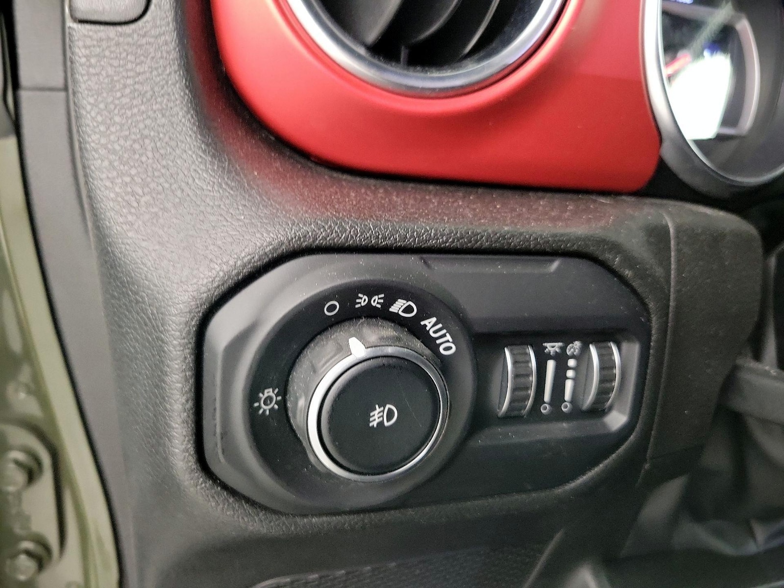 2022 Jeep Wrangler Unlimited Rubicon - Photo 14