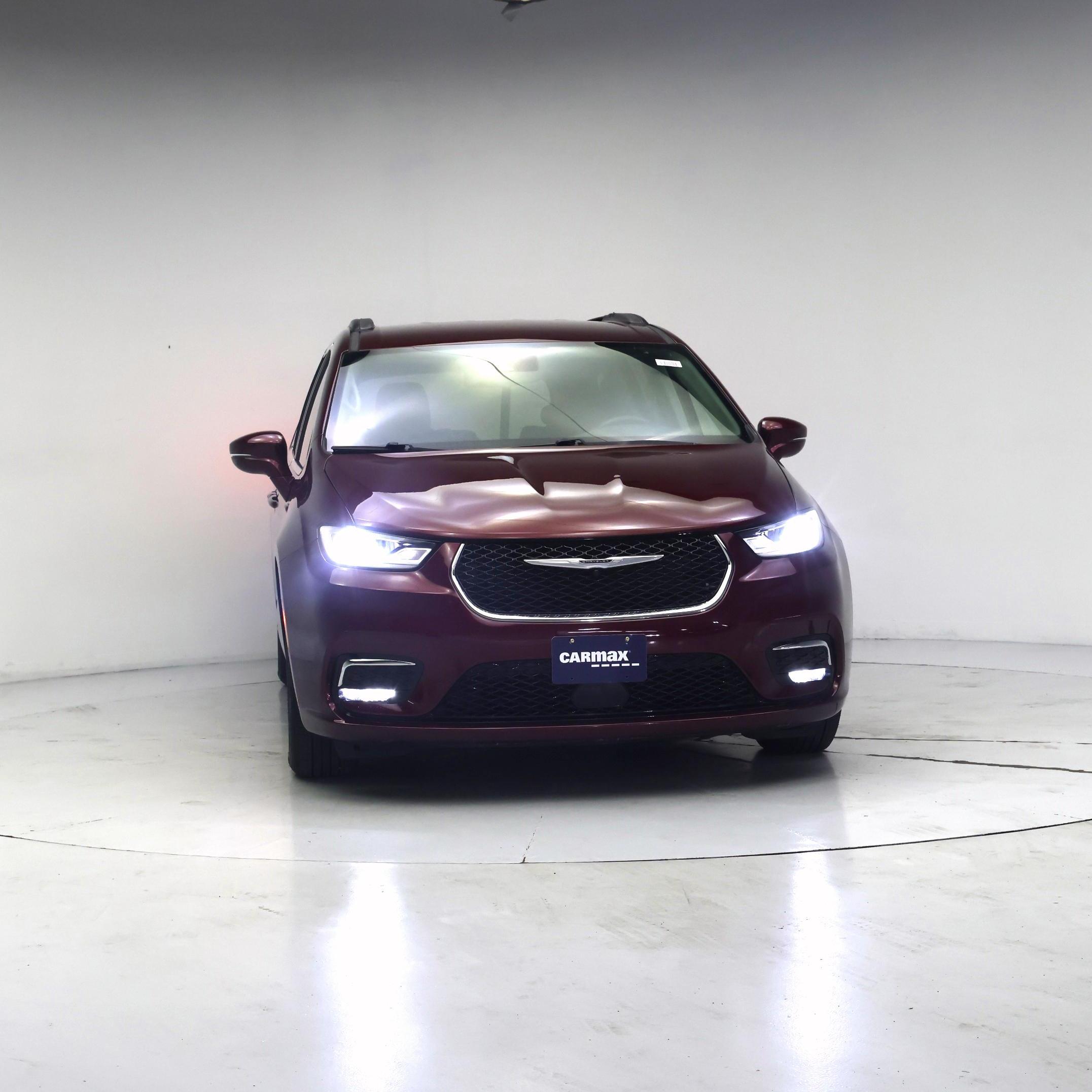 Thumbnail: 2021 Chrysler Pacifica - 5