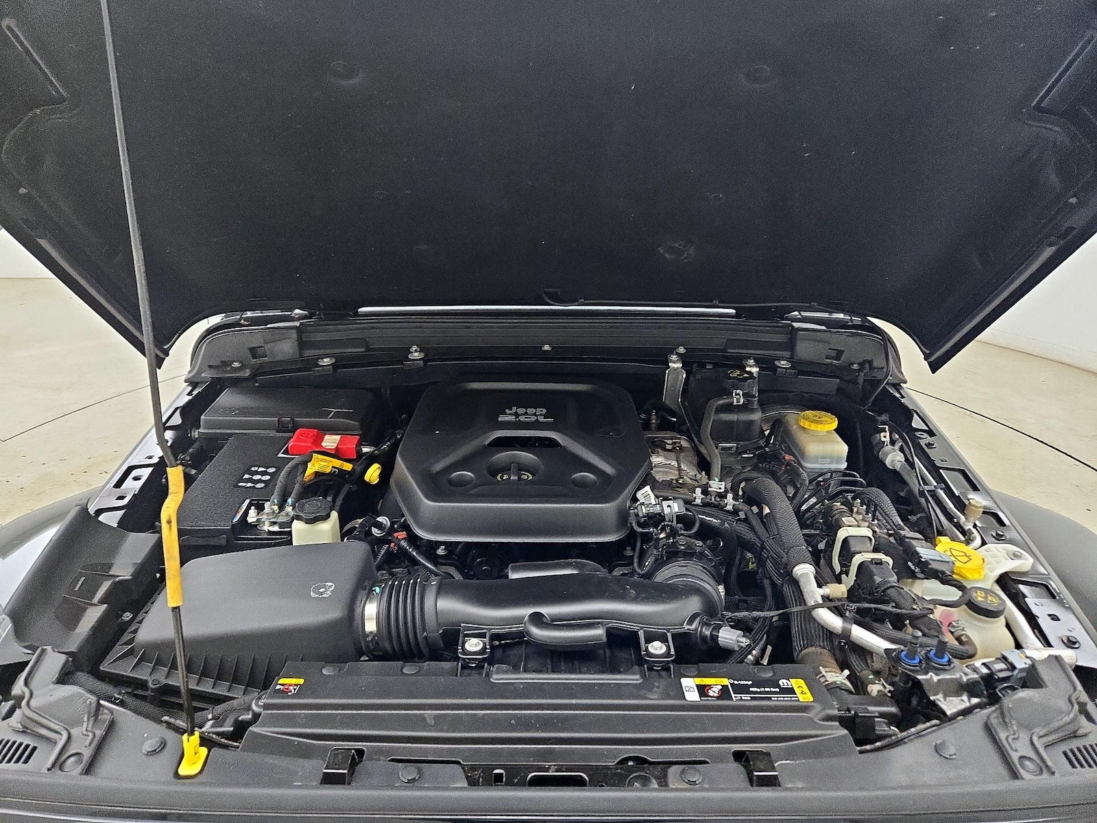 2022 Jeep Wrangler Unlimited Sahara - Photo 20