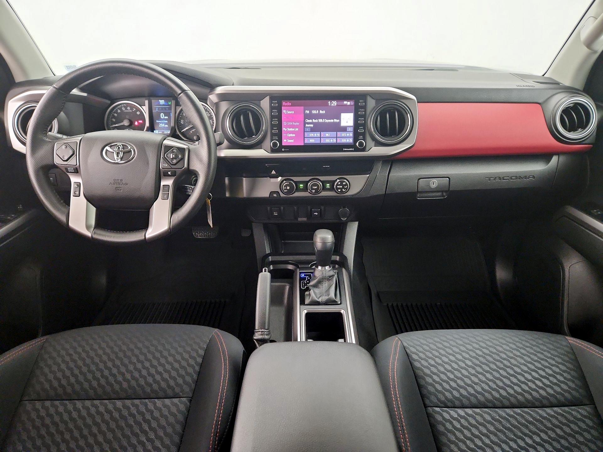 Thumbnail: 2022 Toyota Tacoma - 9