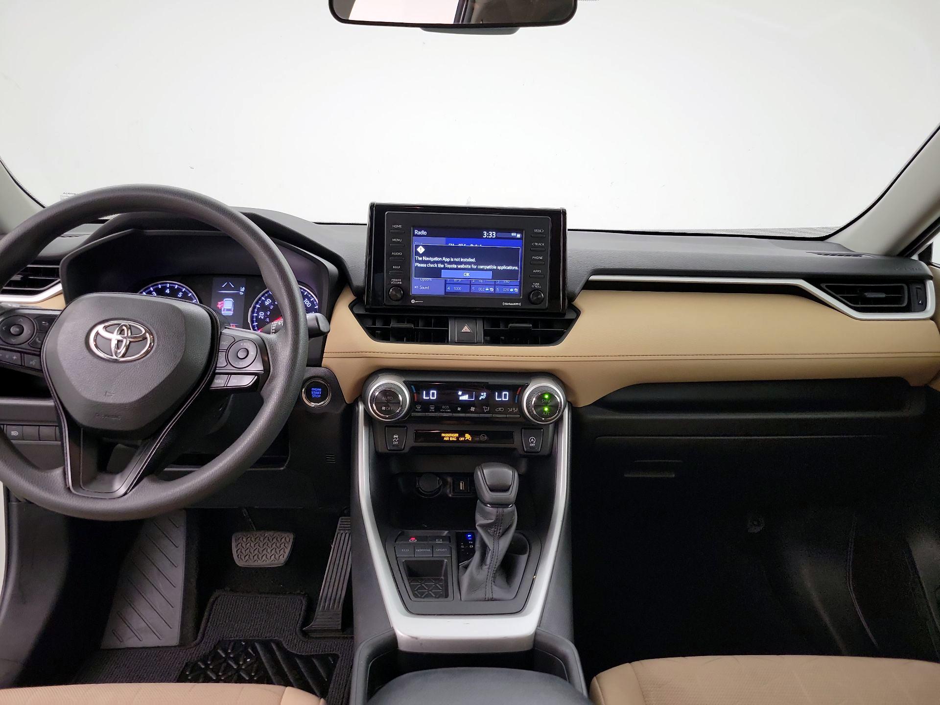 Thumbnail: 2021 Toyota RAV4 - 9