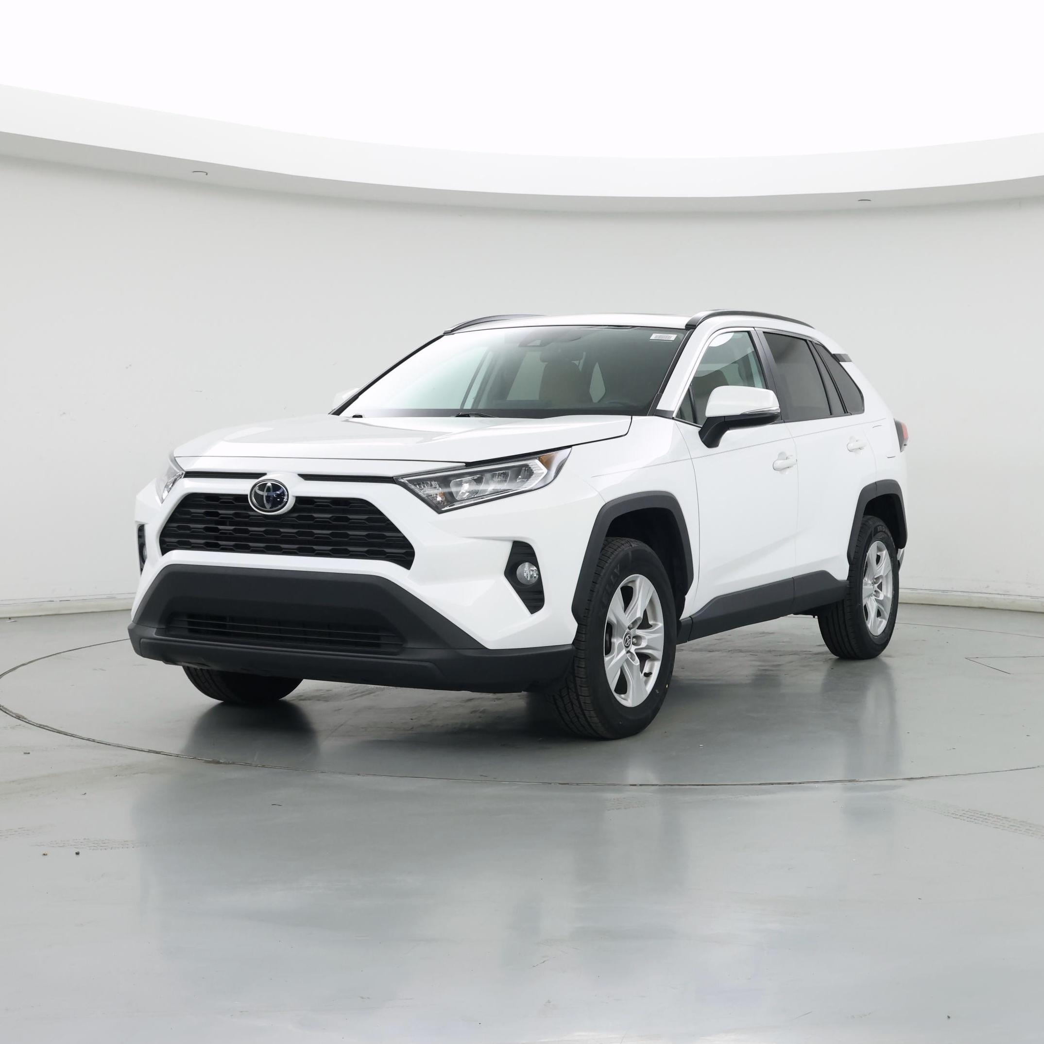 Thumbnail: 2021 Toyota RAV4 - 4