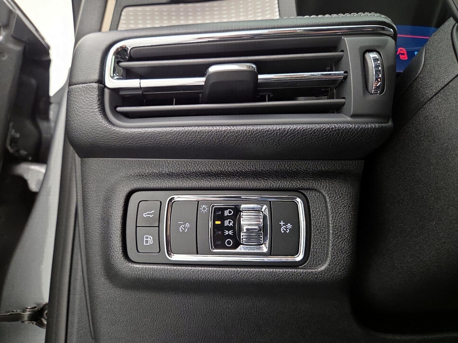 2023 Lincoln Corsair Grand Touring - Photo 14