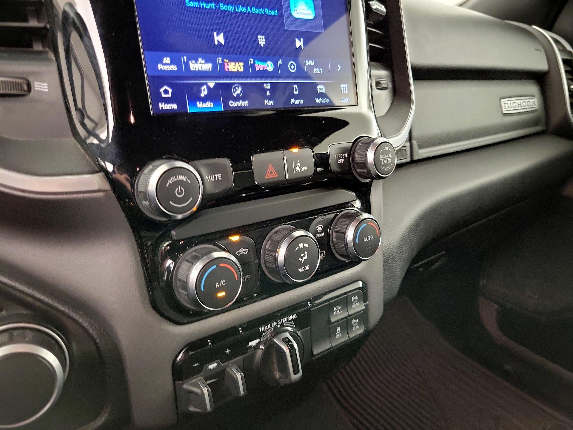 Thumbnail: 2022 RAM 1500 - 17