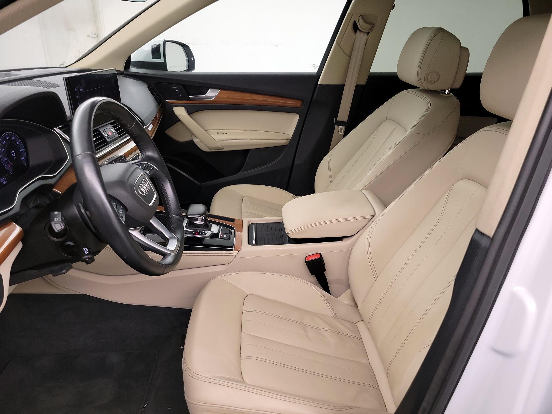 Thumbnail: 2021 Audi Q5 - 11