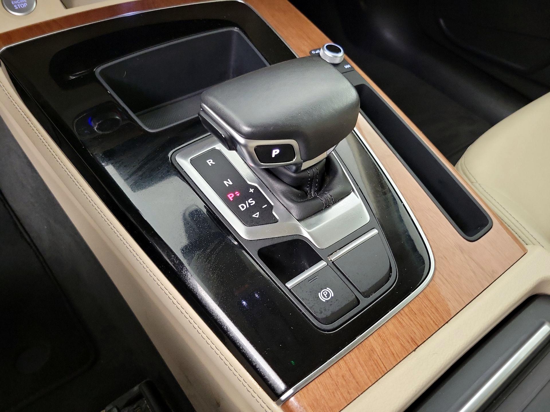 Thumbnail: 2021 Audi Q5 - 18