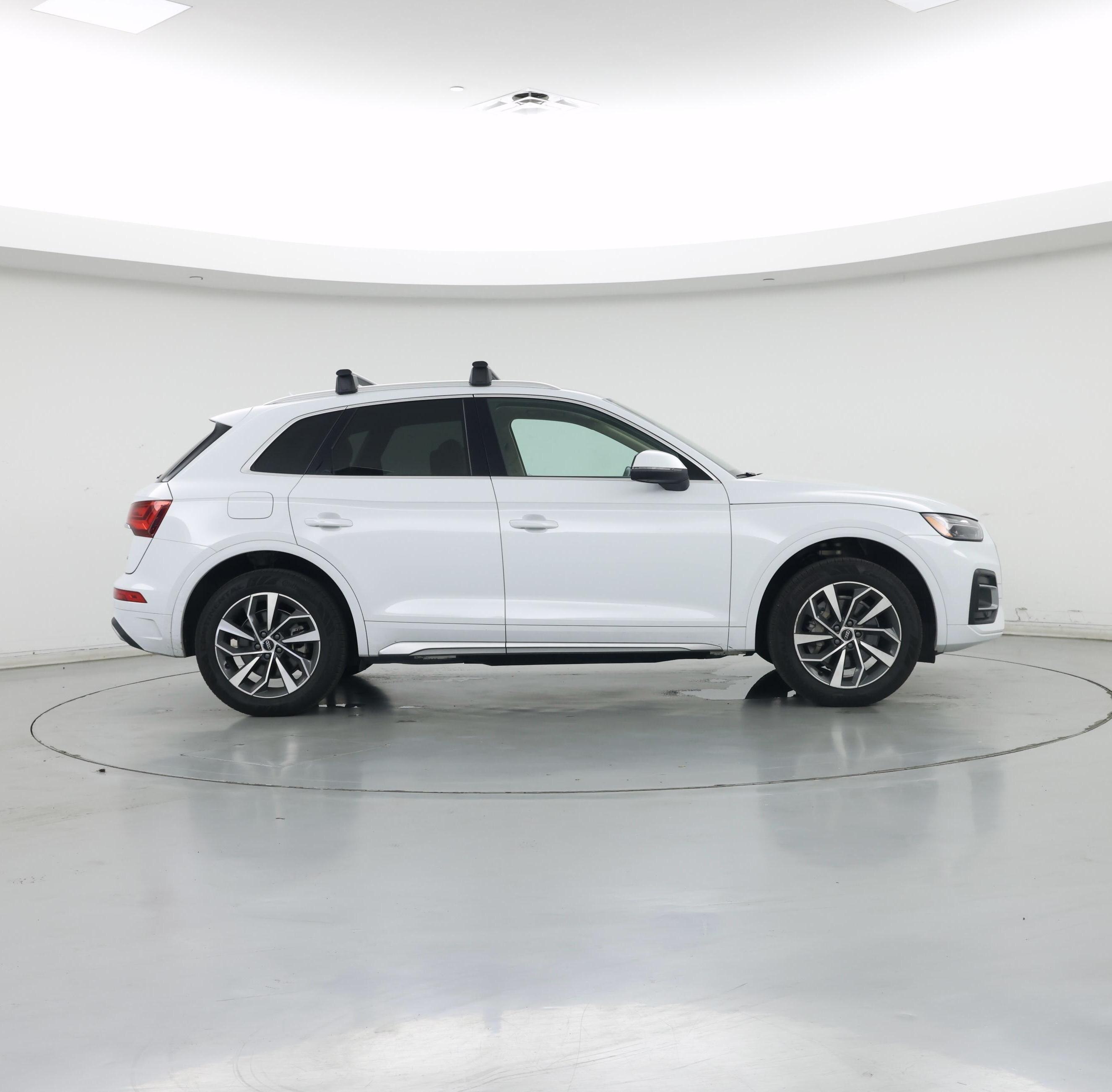Thumbnail: 2021 Audi Q5 - 7
