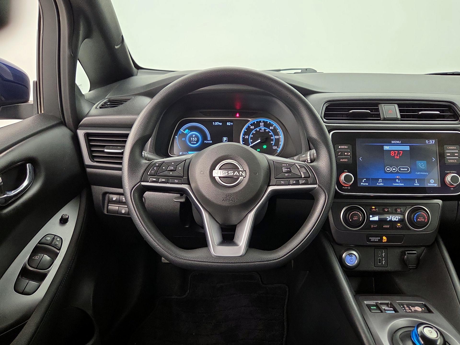Thumbnail: 2023 Nissan Leaf - 10