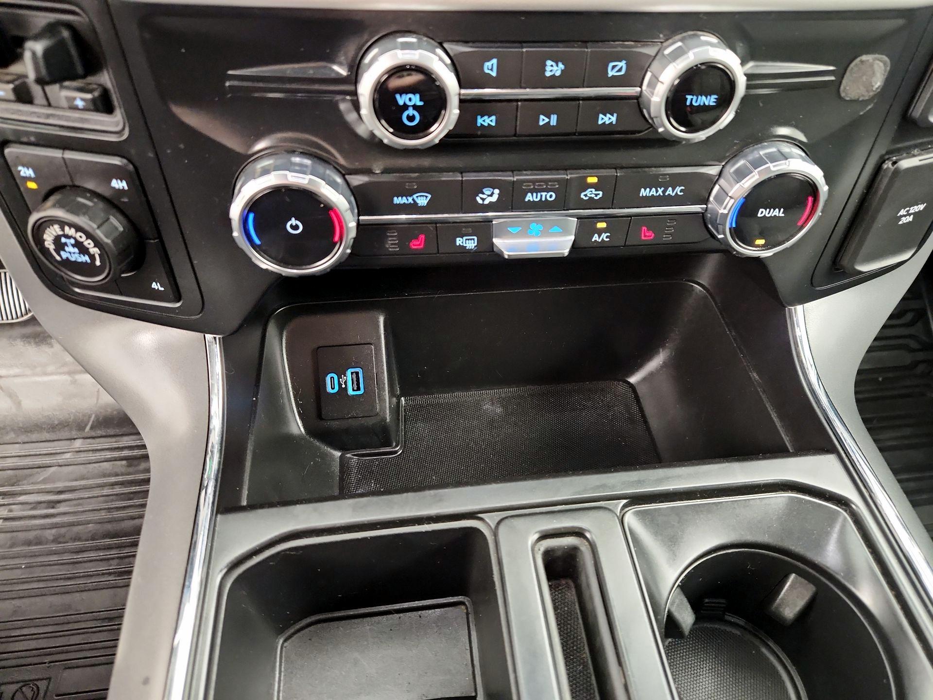 Thumbnail: 2022 Ford F-150 - 16