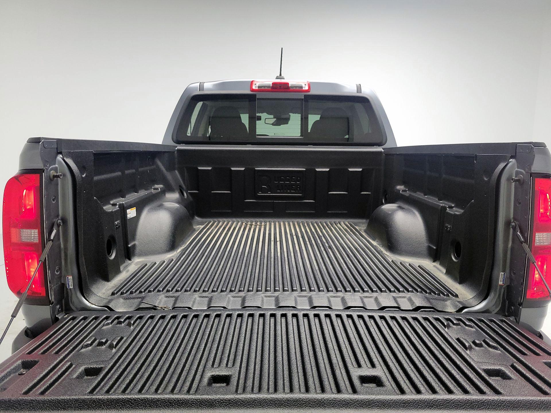 Thumbnail: 2021 Chevrolet Colorado - 20
