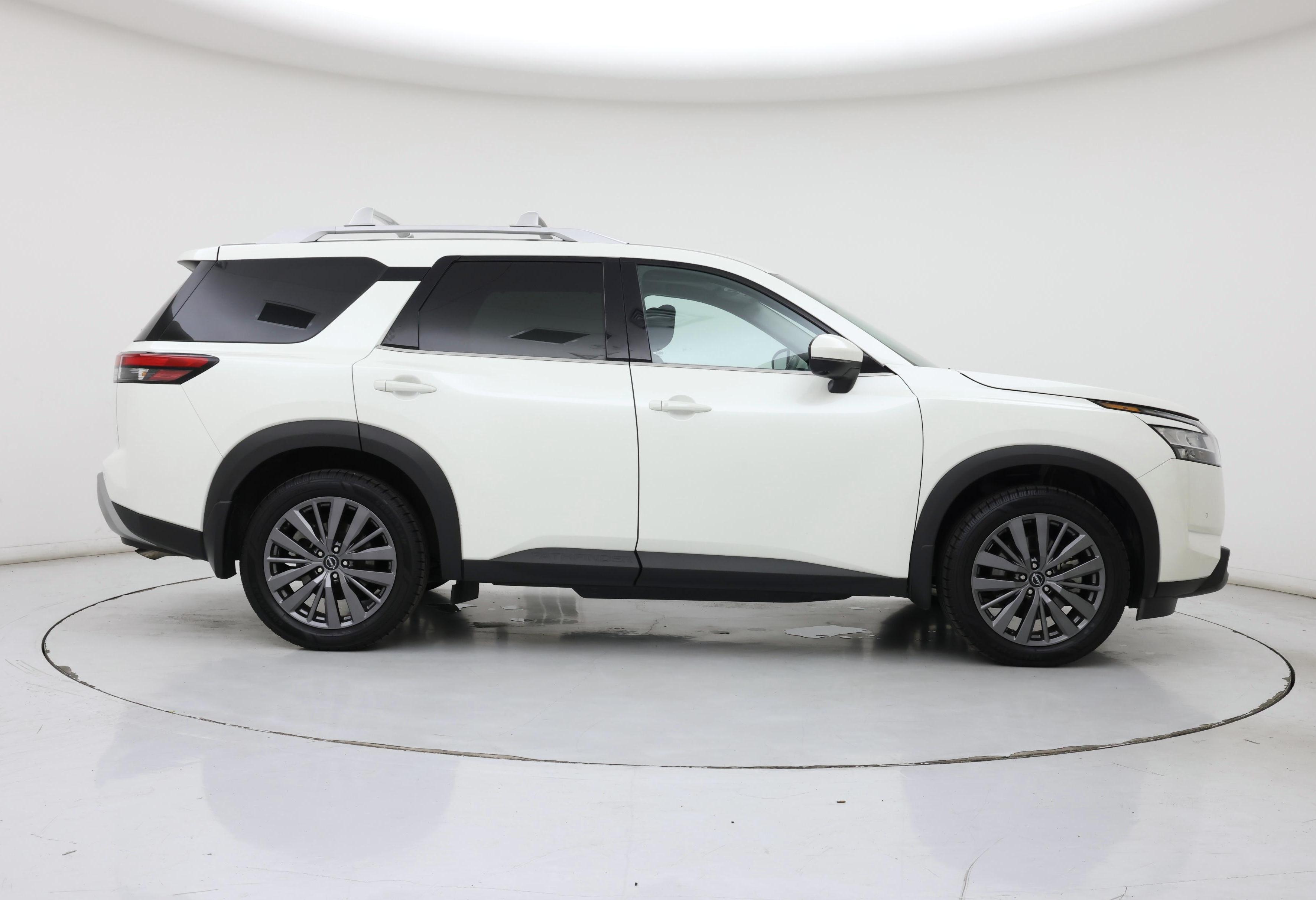Thumbnail: 2024 Nissan Pathfinder - 7