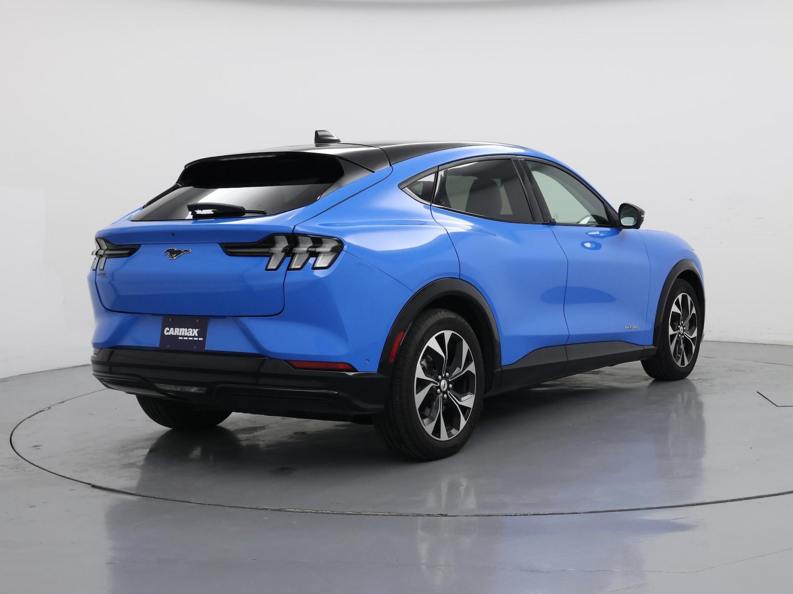 2023 Ford Mustang Mach-E Premium AWD - Photo 9