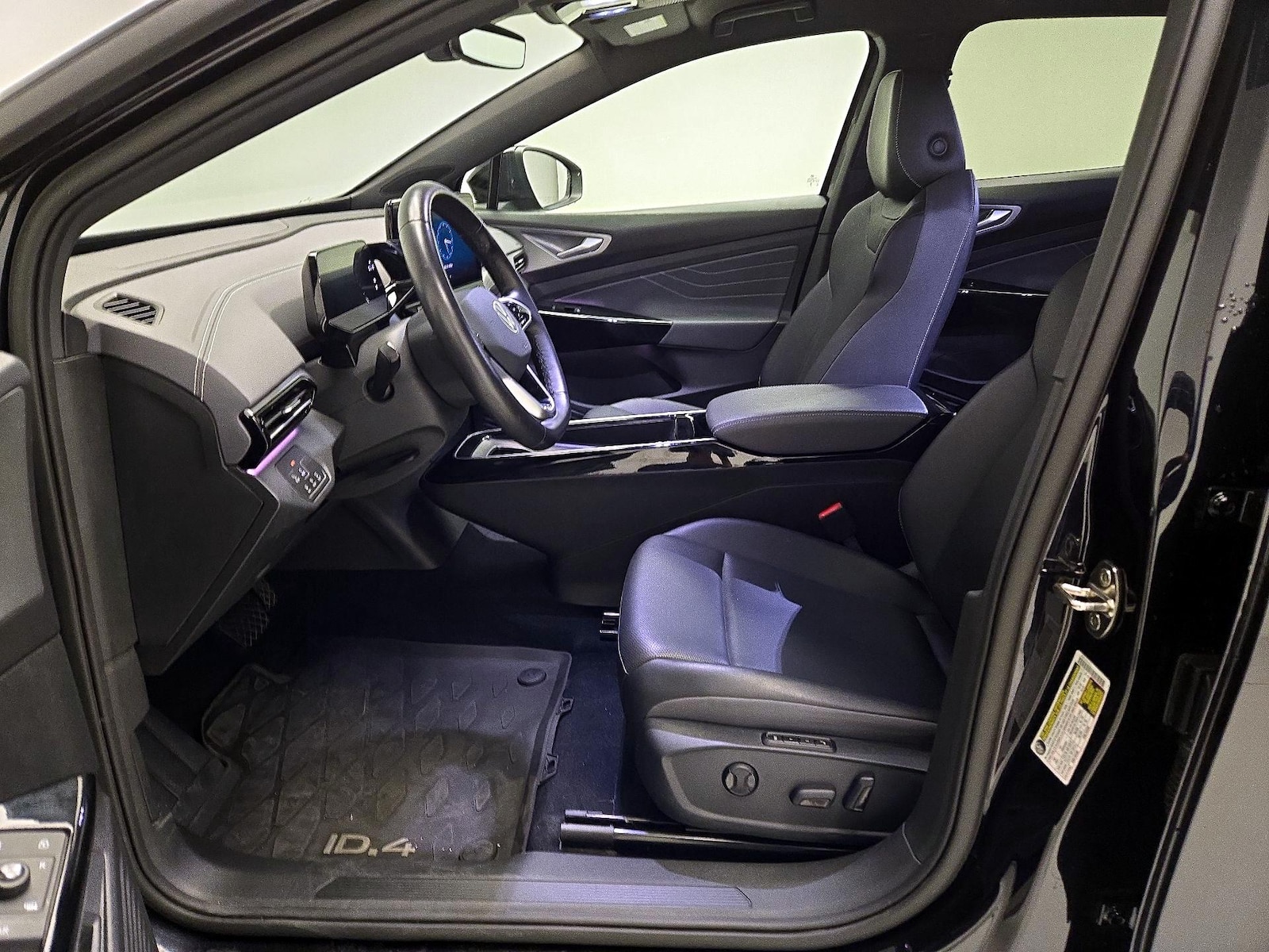 2023 Volkswagen ID.4 PRO S - Photo 12