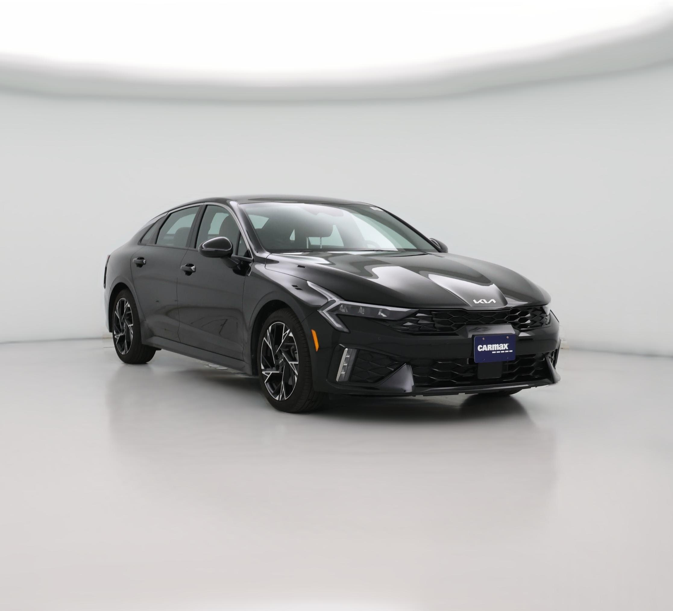 Thumbnail: 2025 Kia K5 - 1