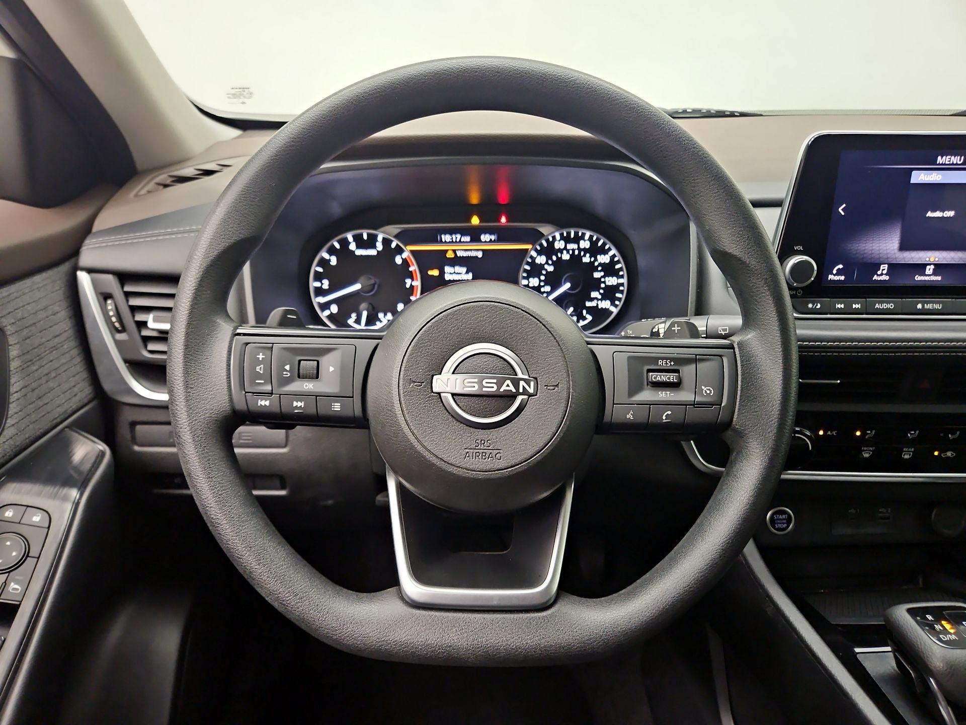 Thumbnail: 2023 Nissan Rogue - 10