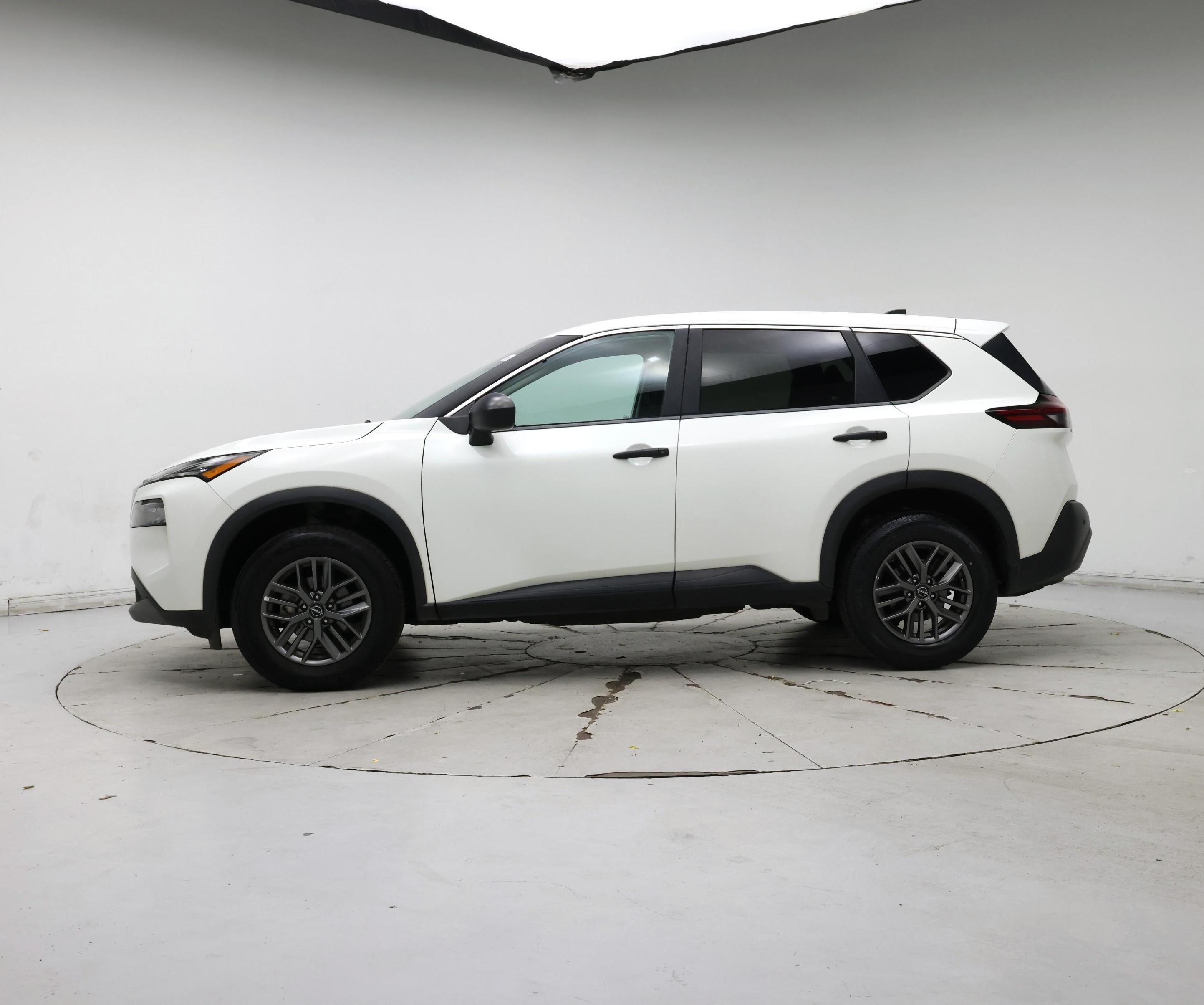Thumbnail: 2023 Nissan Rogue - 3